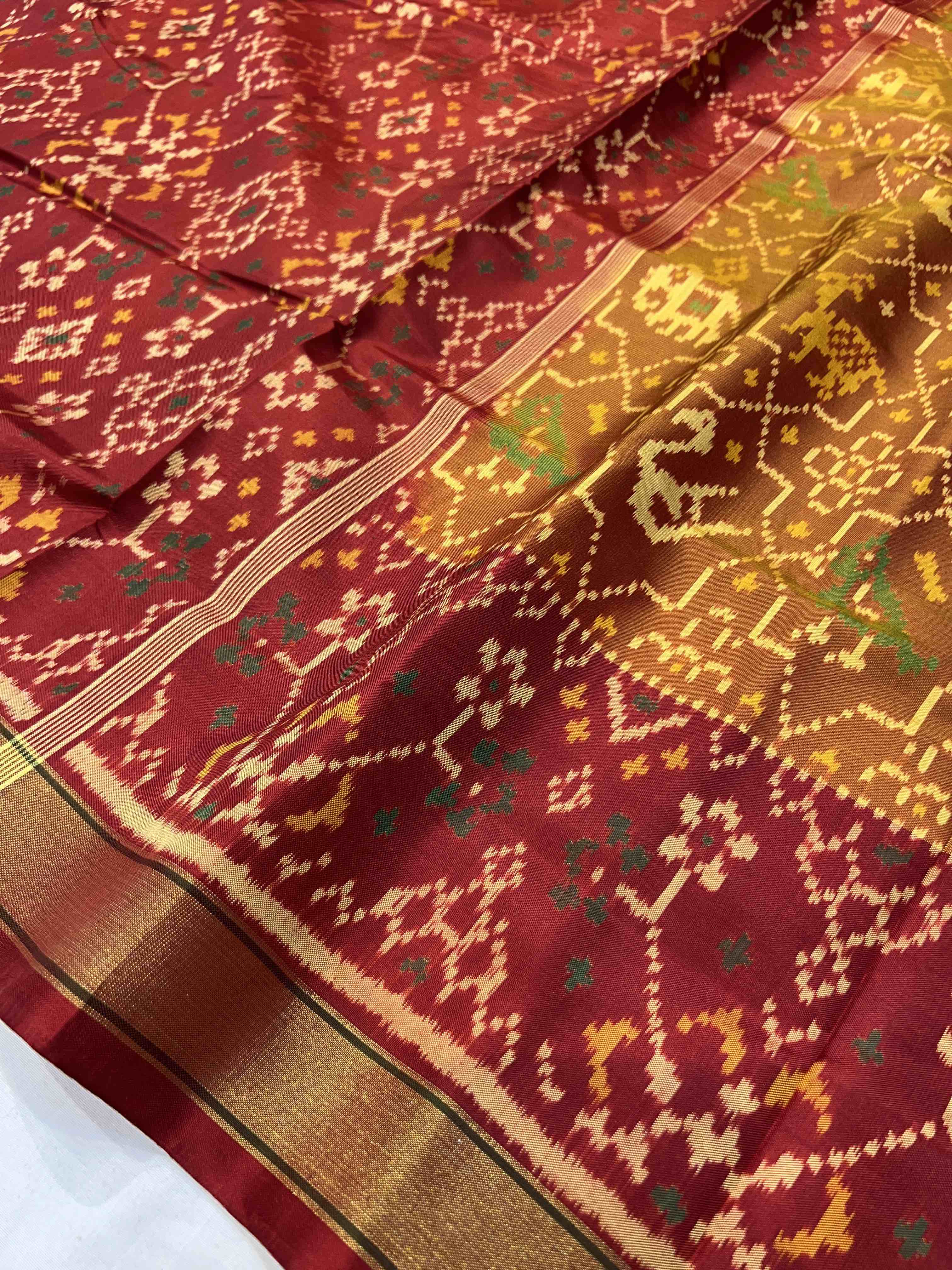 Handwoven Patola Silk Saree Narikunjan Mustard