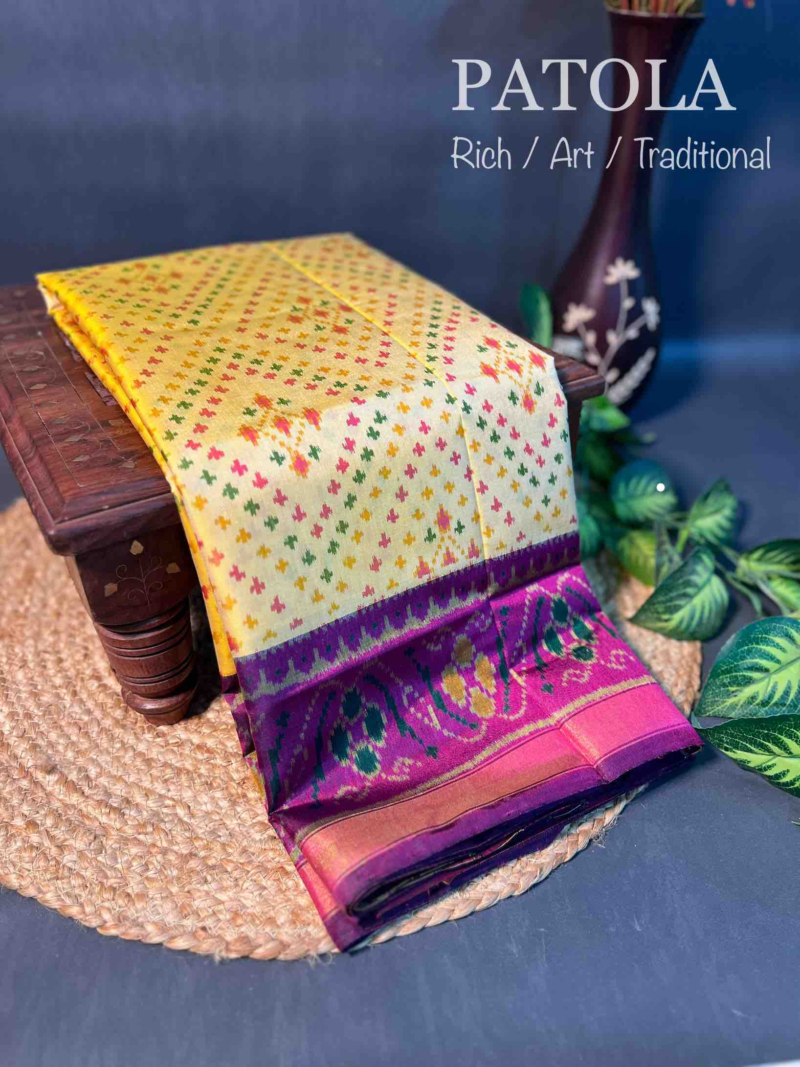 Handwoven Patola Silk Saree Traditional Butti Design