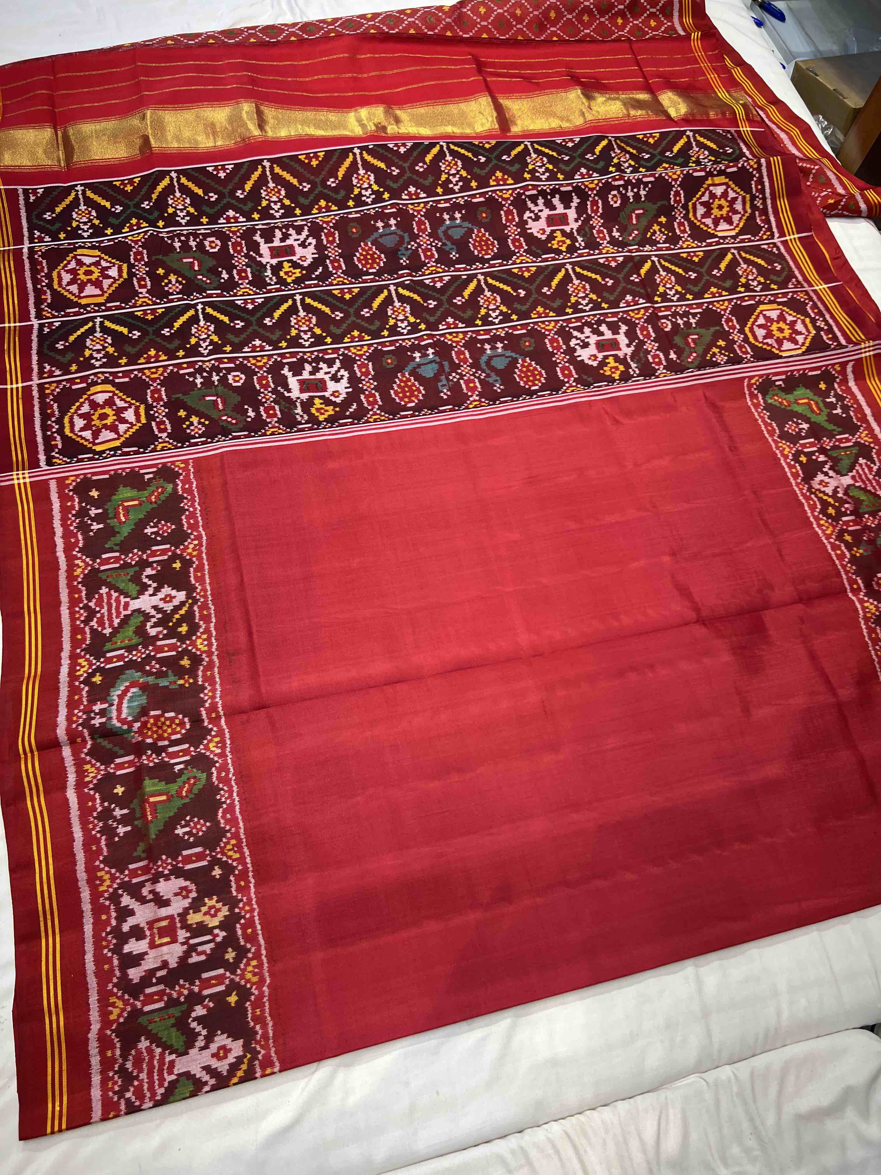 Handwoven Patola Silk Saree Gala Border With Designer Blouse Secondary image