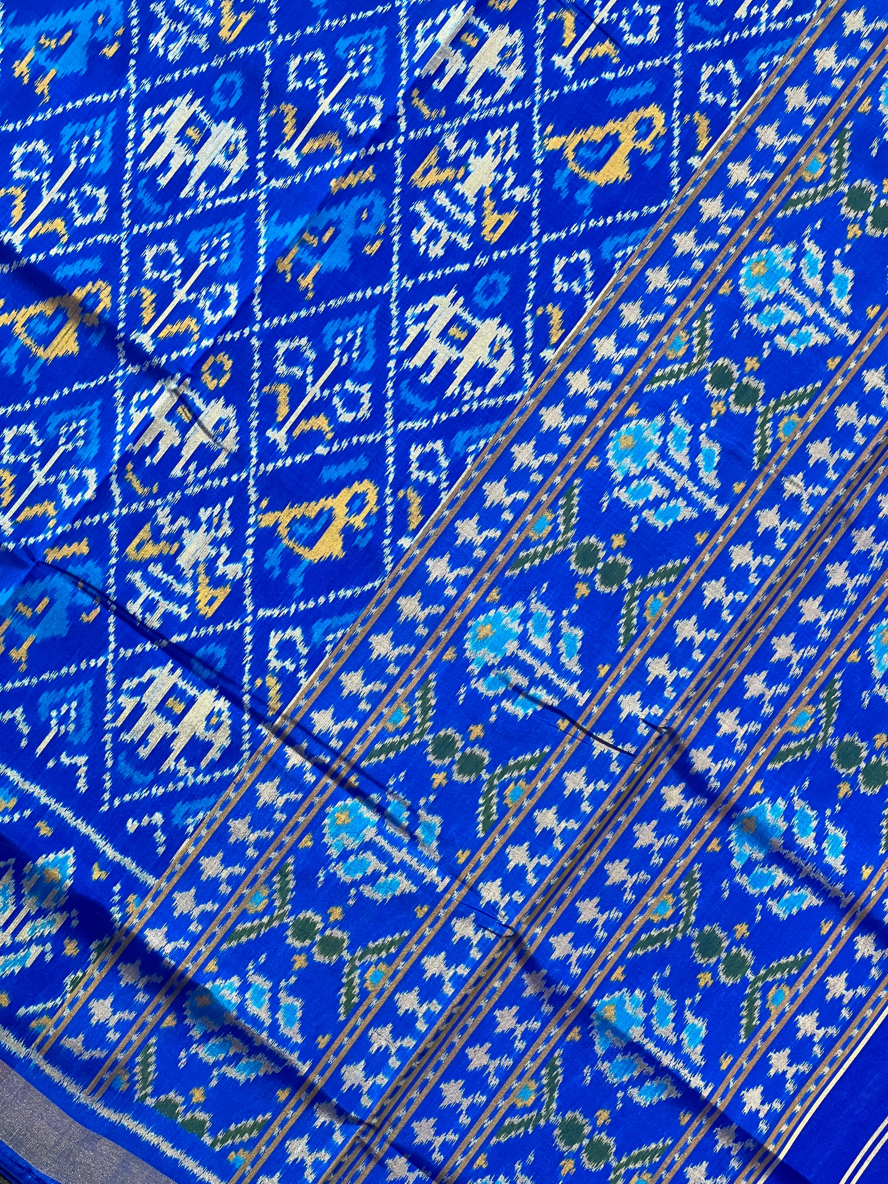 Narikunj Traditional Design Handwoven Patola Silk Saree