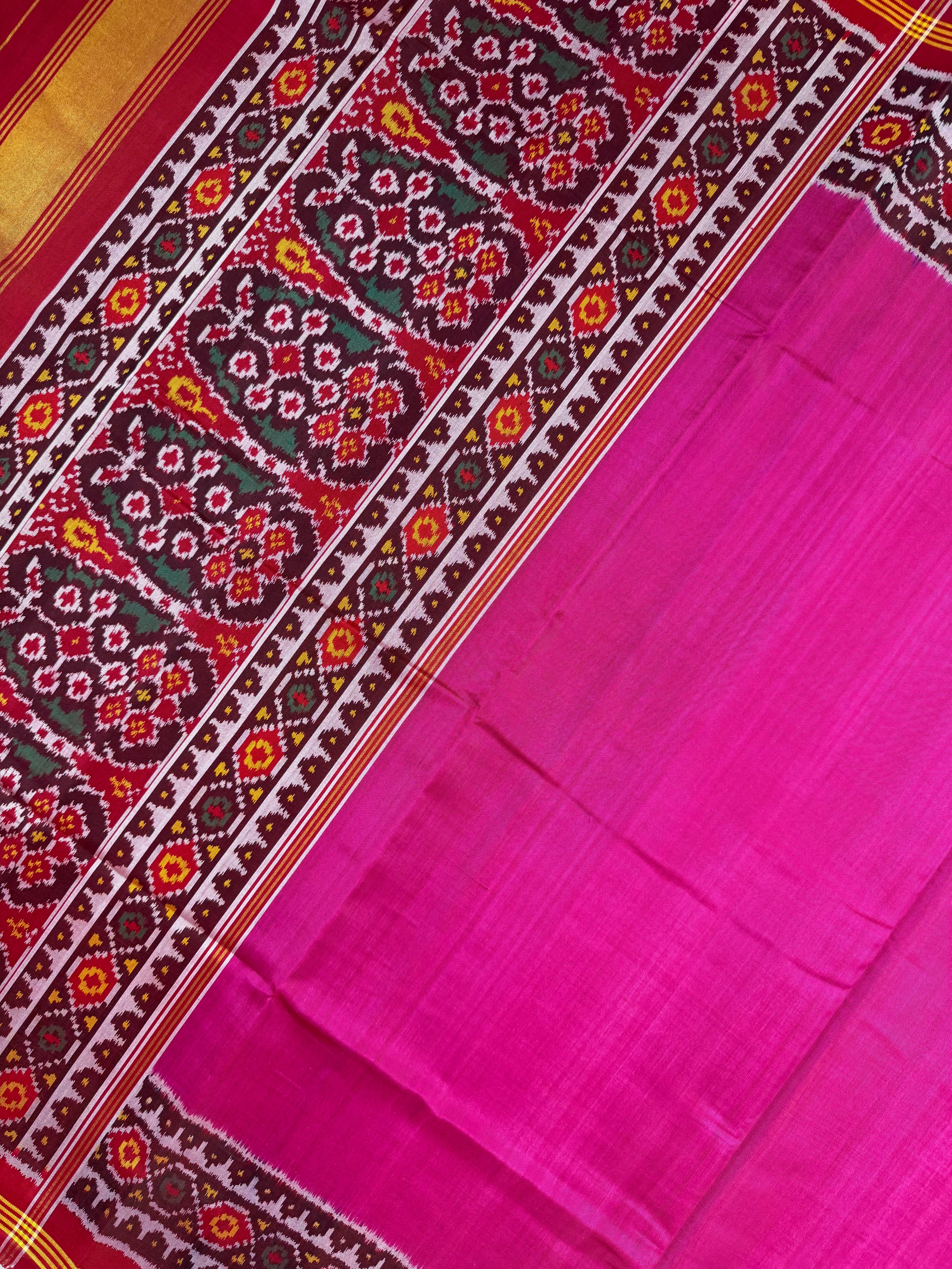 Plain Pink Gala Border with Designer Blouse Handwoven Patola Silk Saree