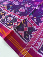 Flower With Motifs Design Handwoven Patola Silk Saree