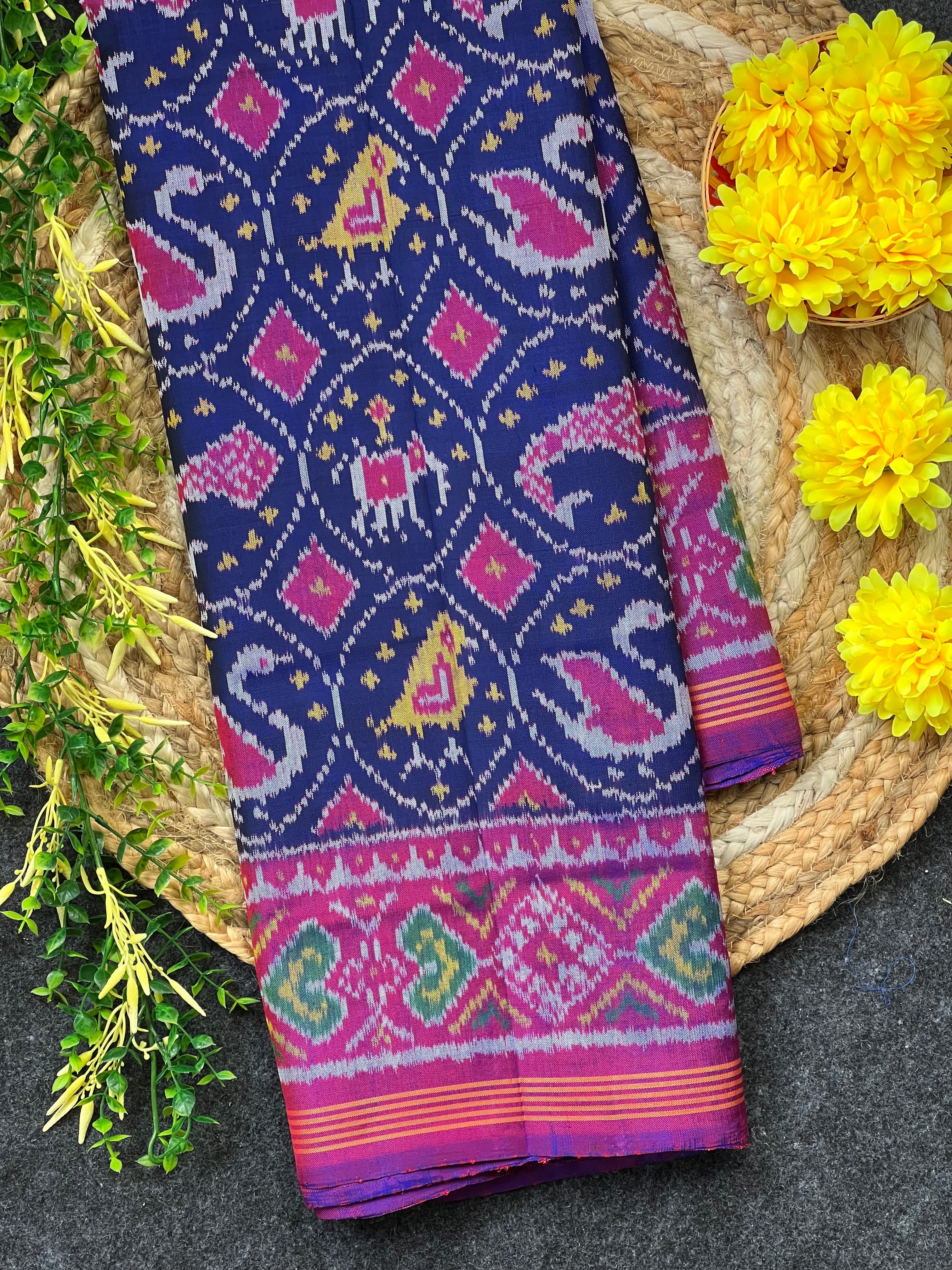 Motif Design Handwoven Patola Silk Saree
