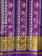 Dark Purple Pan-Chanda Traditional Design Handwoven Patola Silk Saree