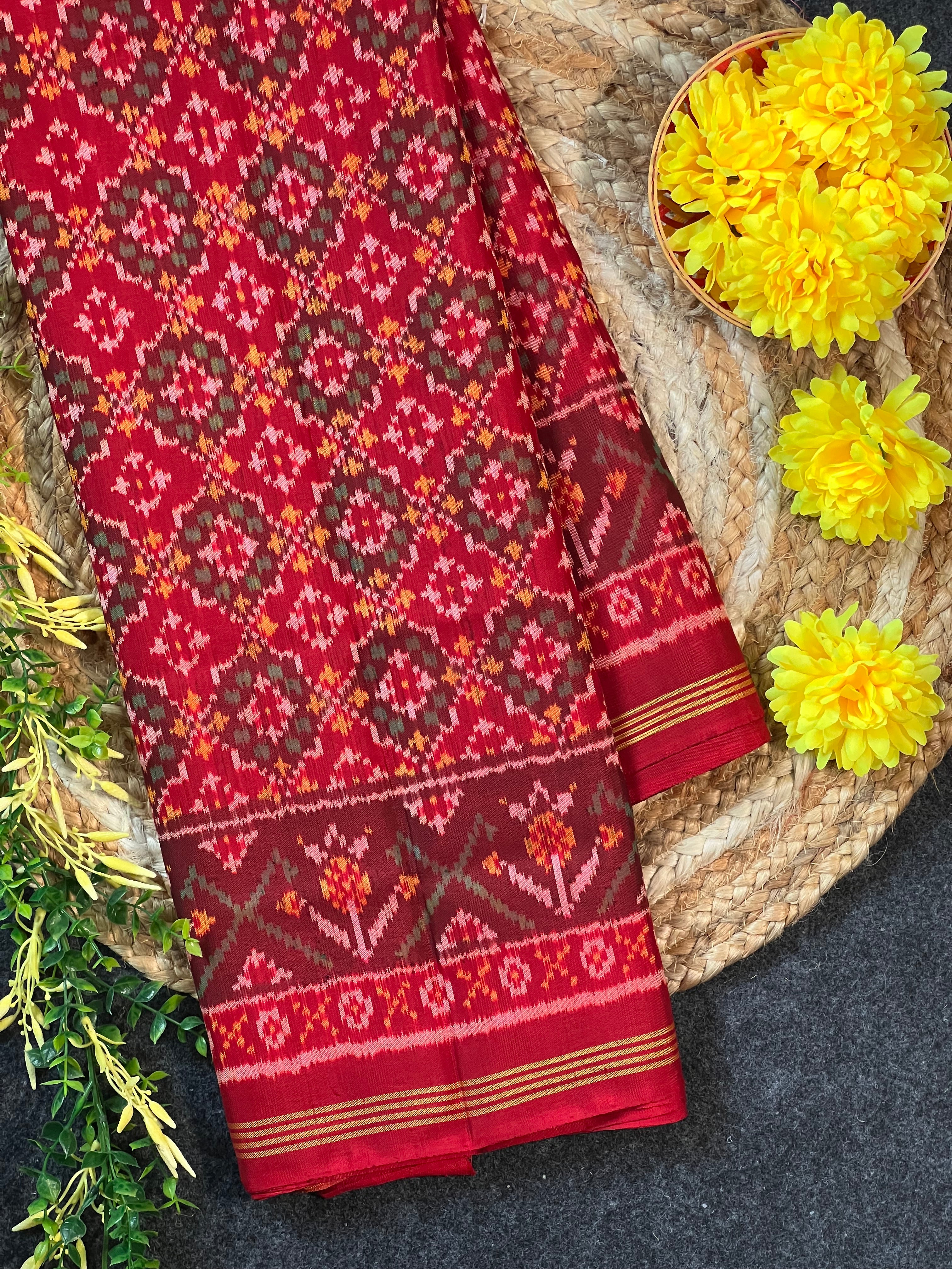 Handwoven Patola Silk Saree Button Ful Red Main image