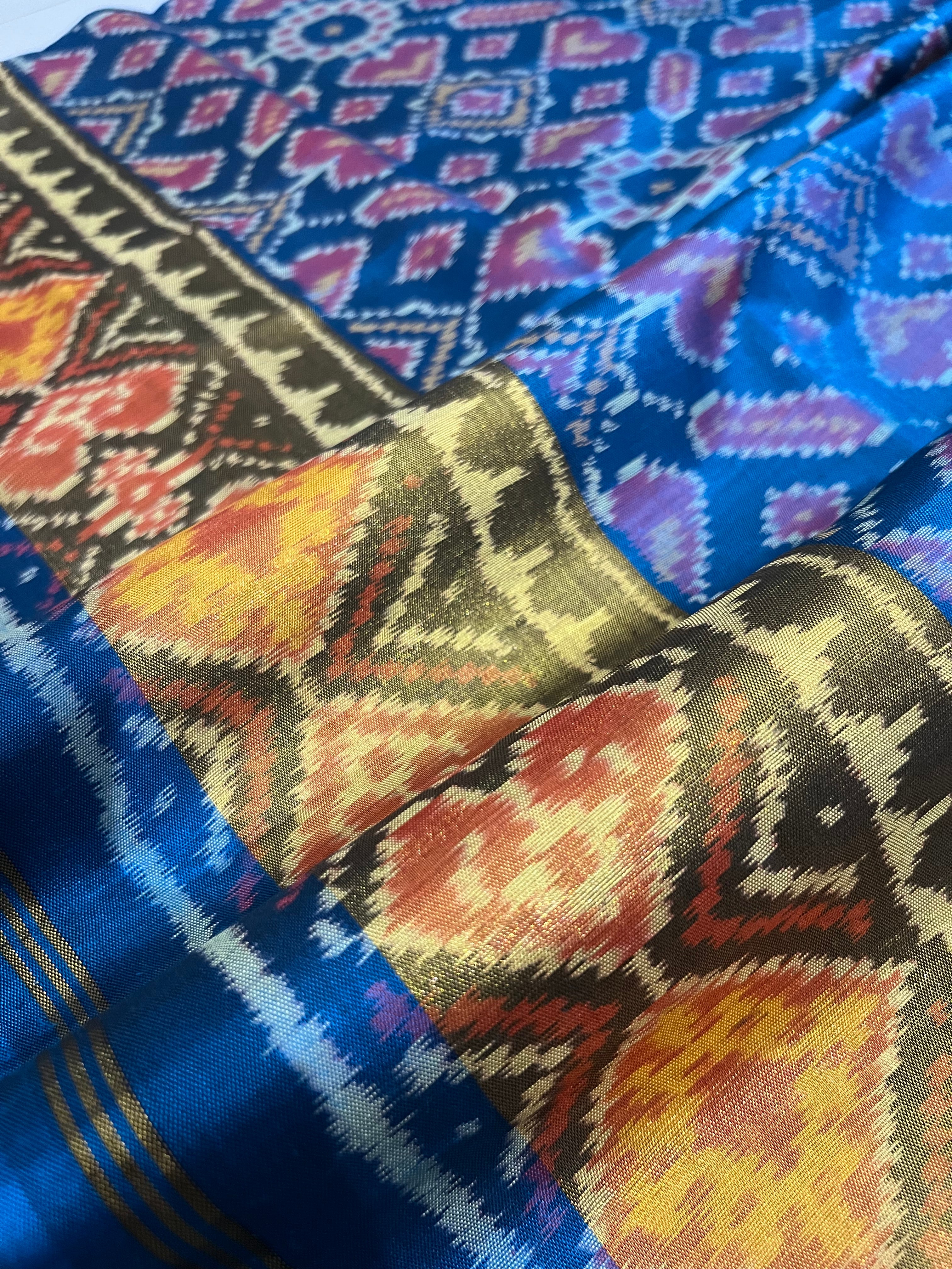 Manekchowk Traditional Design Handwoven Patola Silk Saree