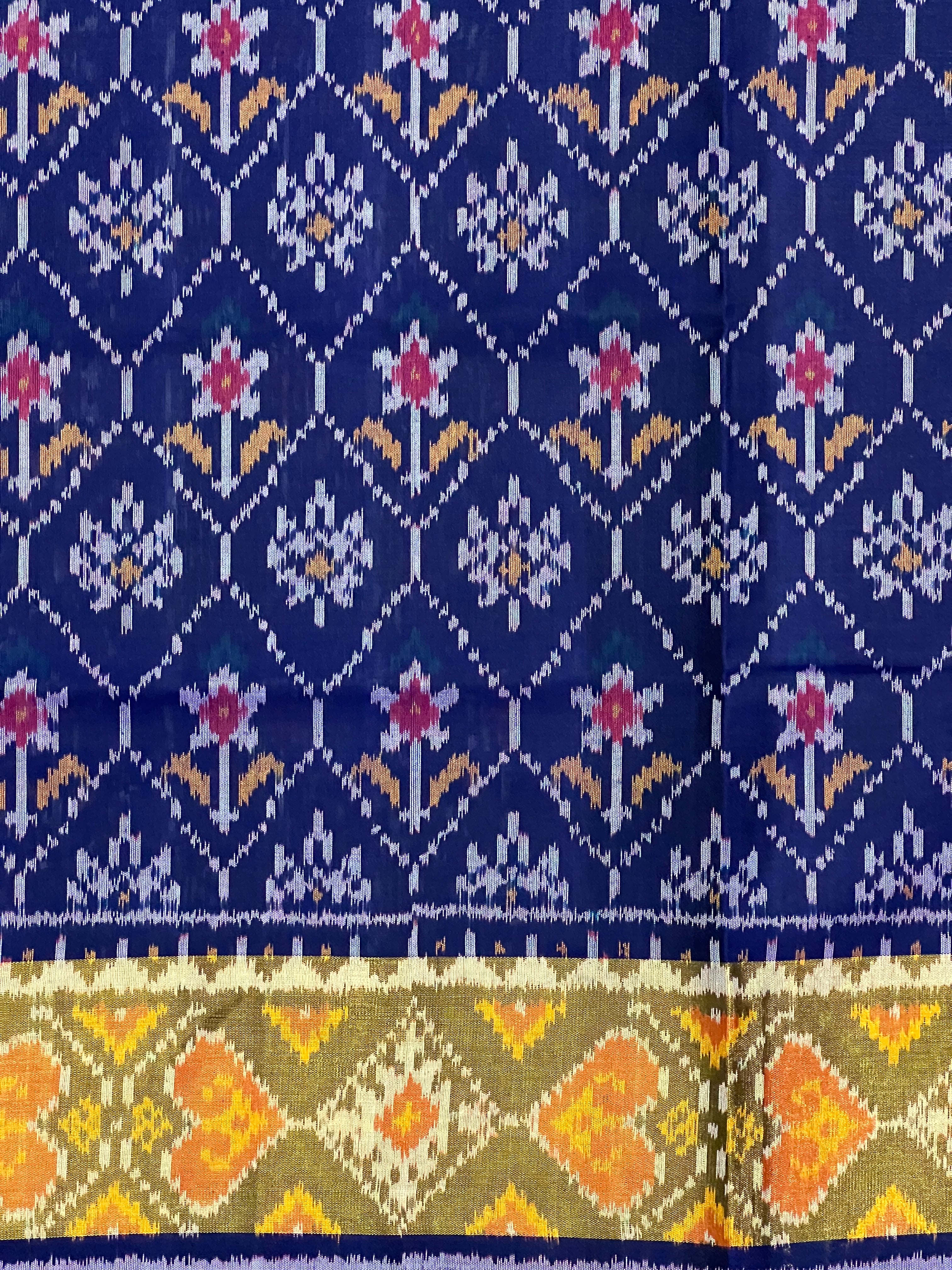 Flower Design Handwoven Patola Silk Saree