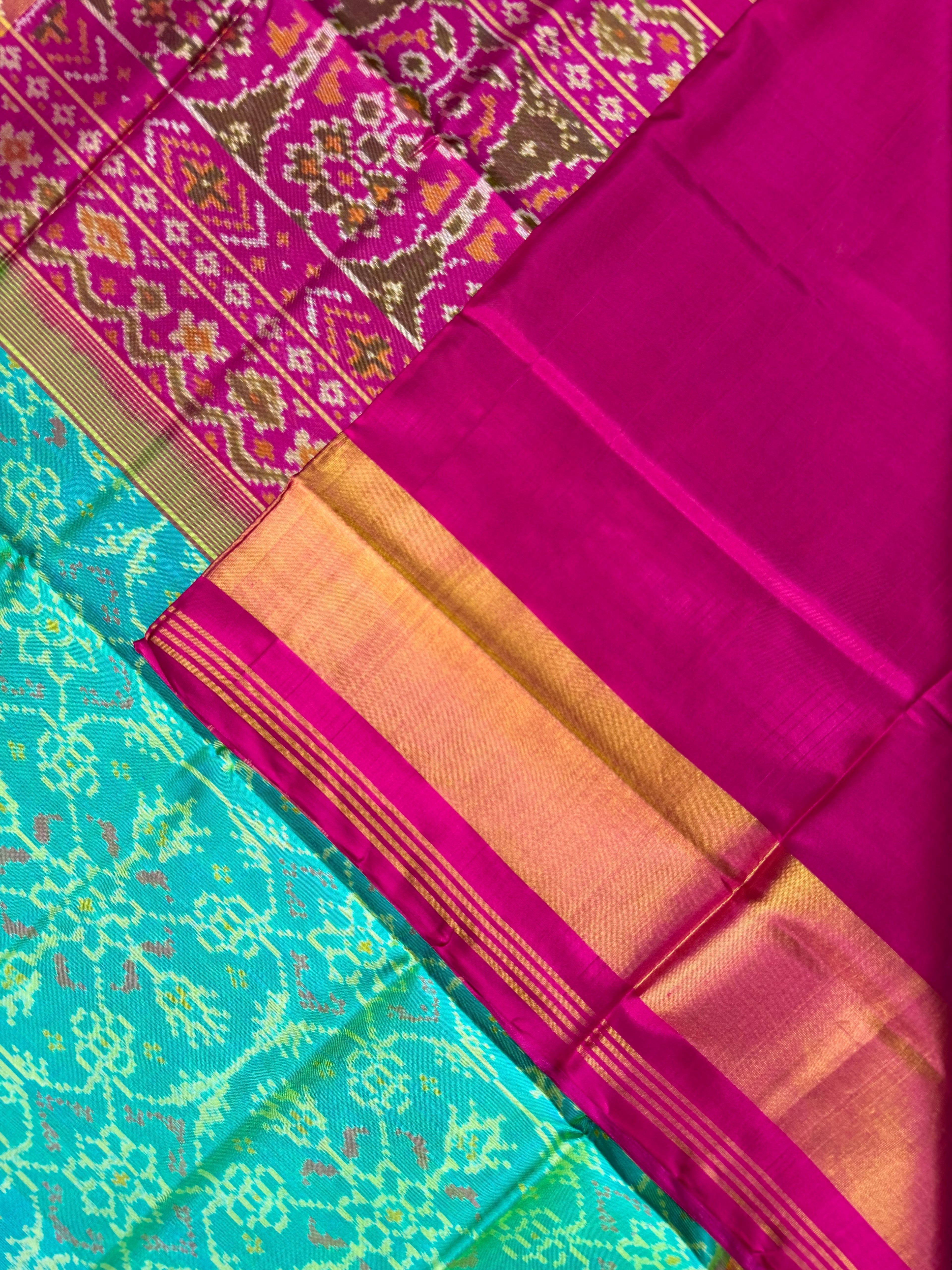 Handwoven Patola Silk Saree Chabadi Design