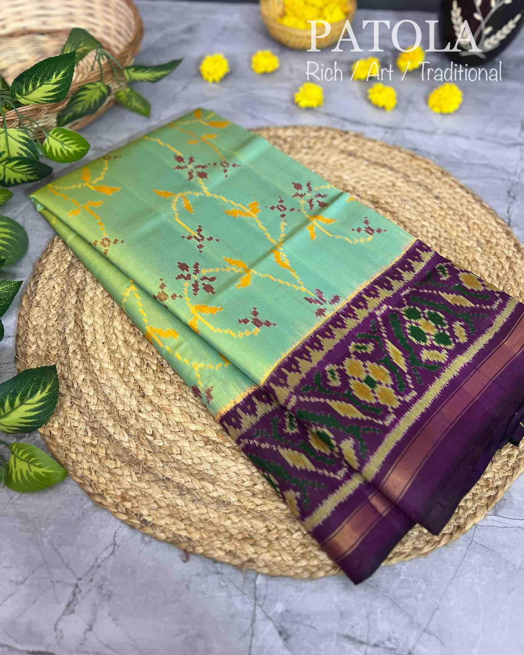 Fancy Design Handwoven Patola Silk Saree Secondary image