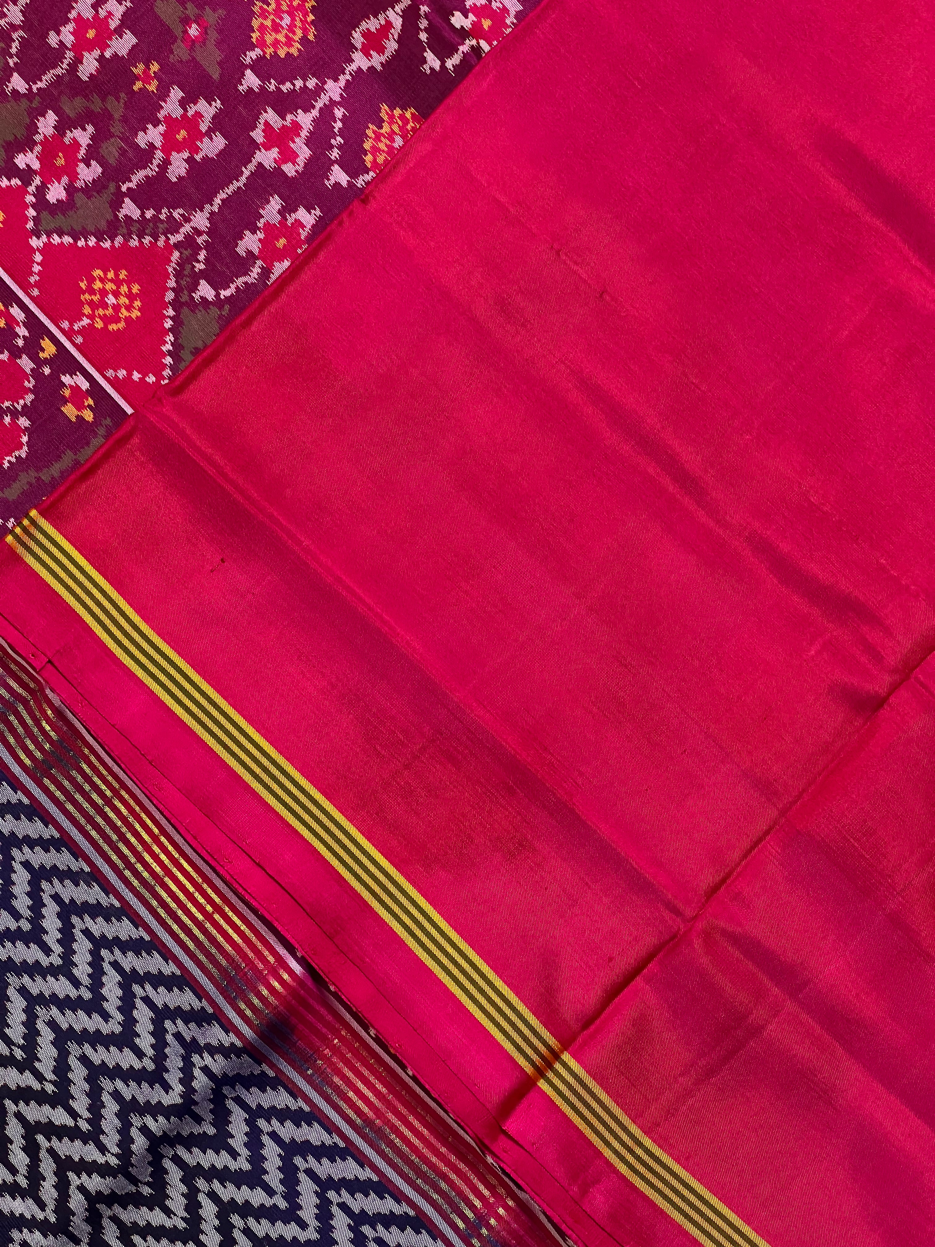 Laheriya Design Handwoven Patola Silk Saree