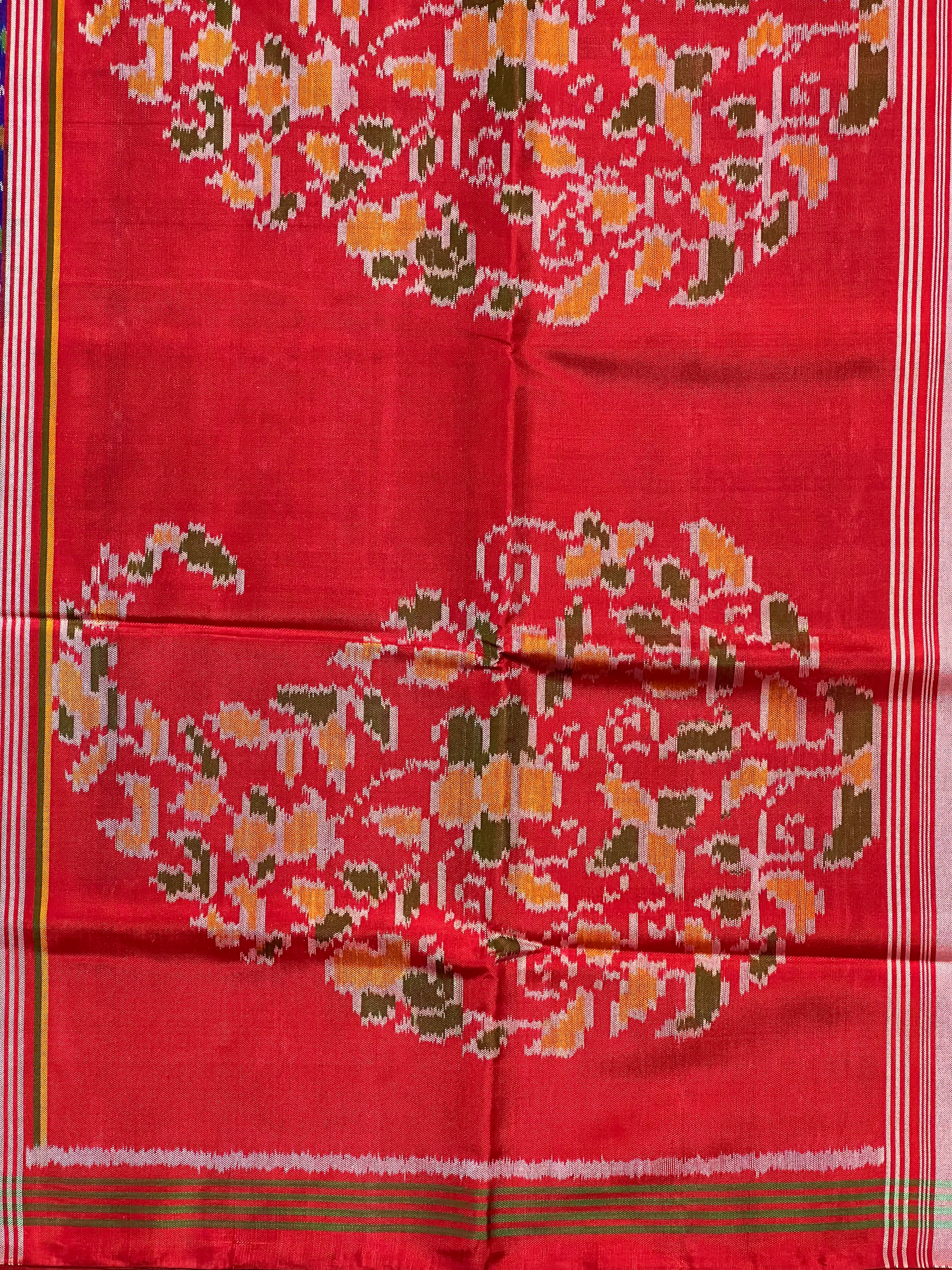 Button-Ful Traditional Design Handwoven Patola Silk Saree