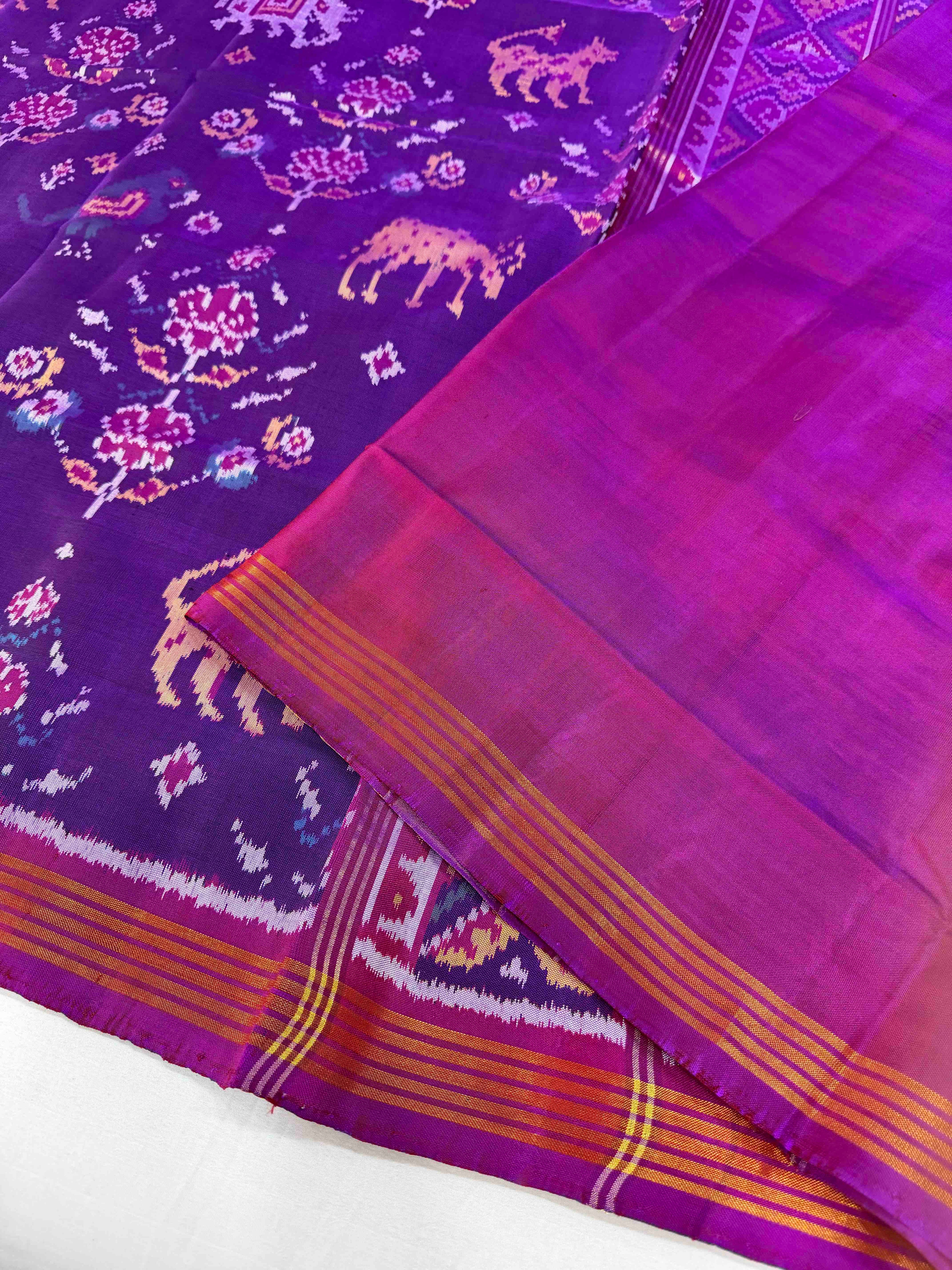 Motifs Design Handwoven Patola Silk Saree
