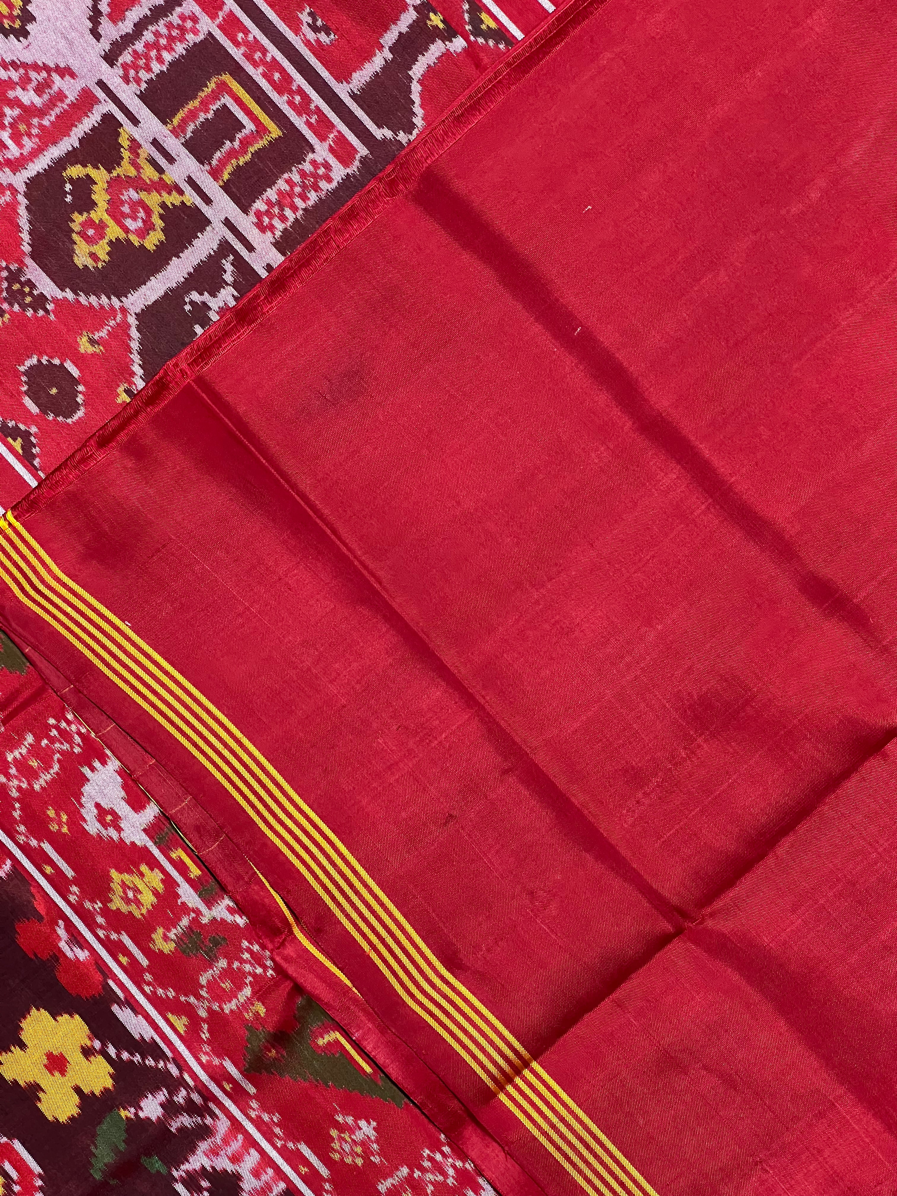 Elephant Pallu With Motif Design Handwoven Patola Silk Saree