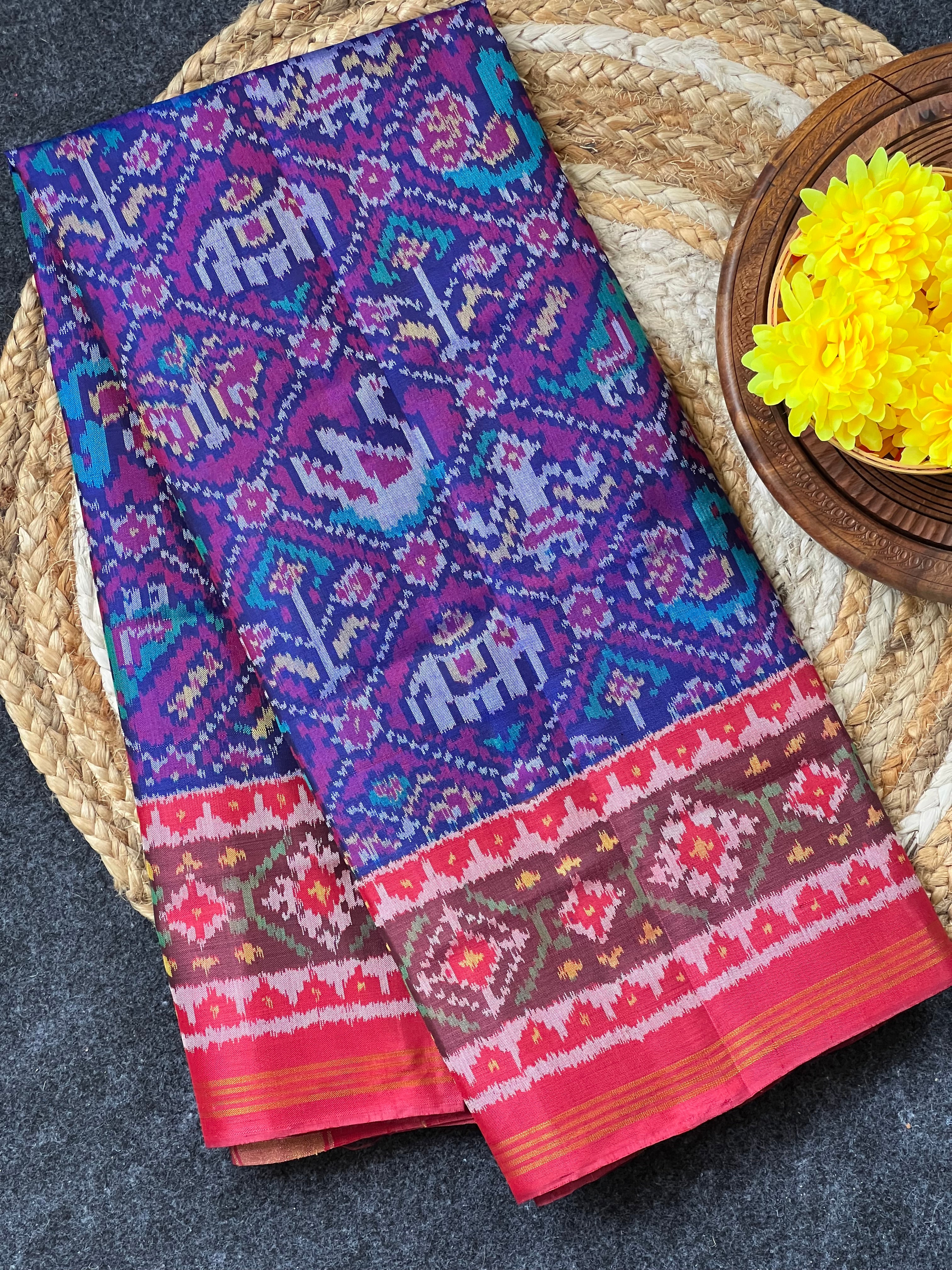 Typical Narikunj Design Handwoven Patola Dupatta