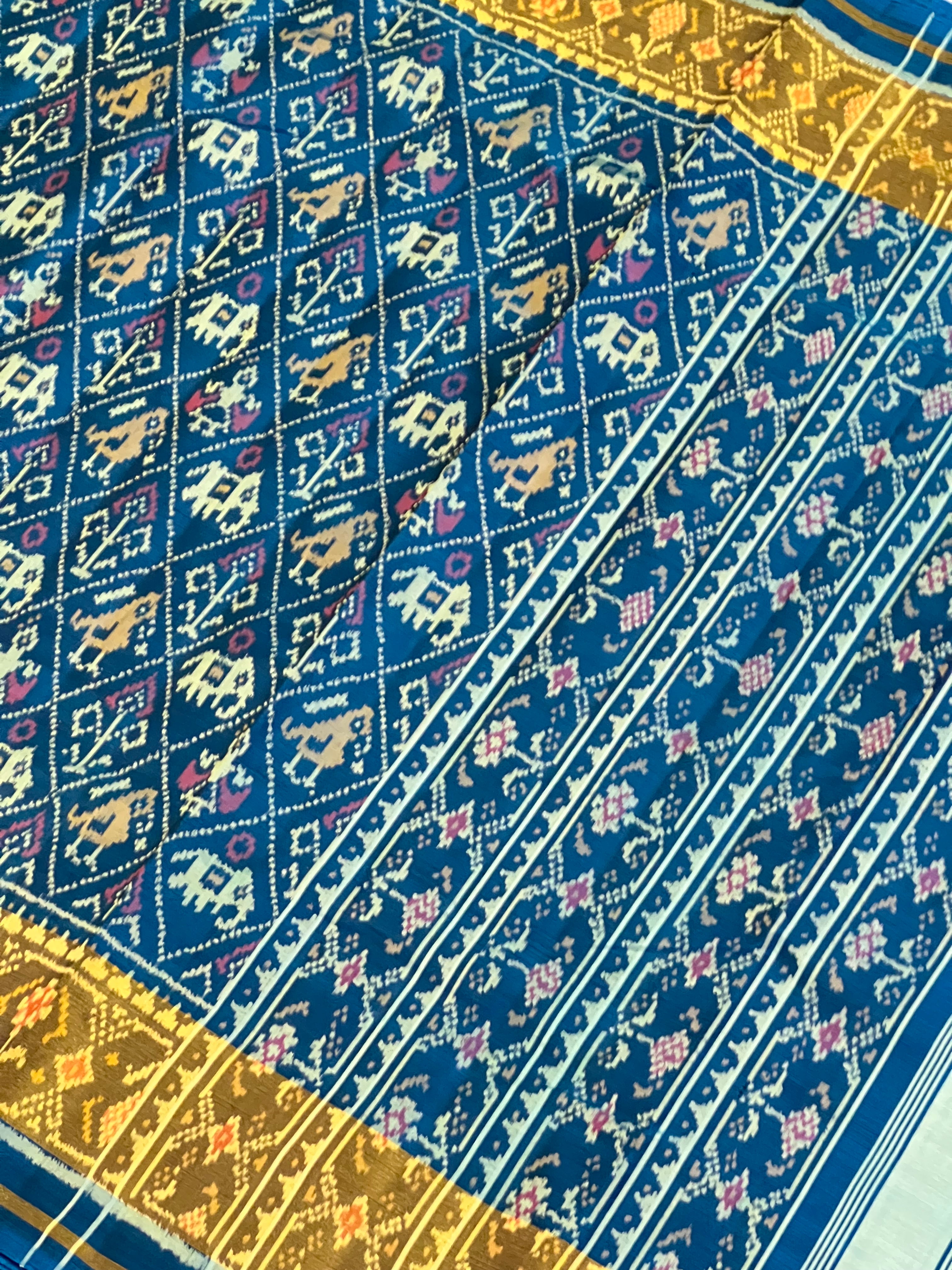Narikunj Traditional Design Handwoven Patola Silk Saree