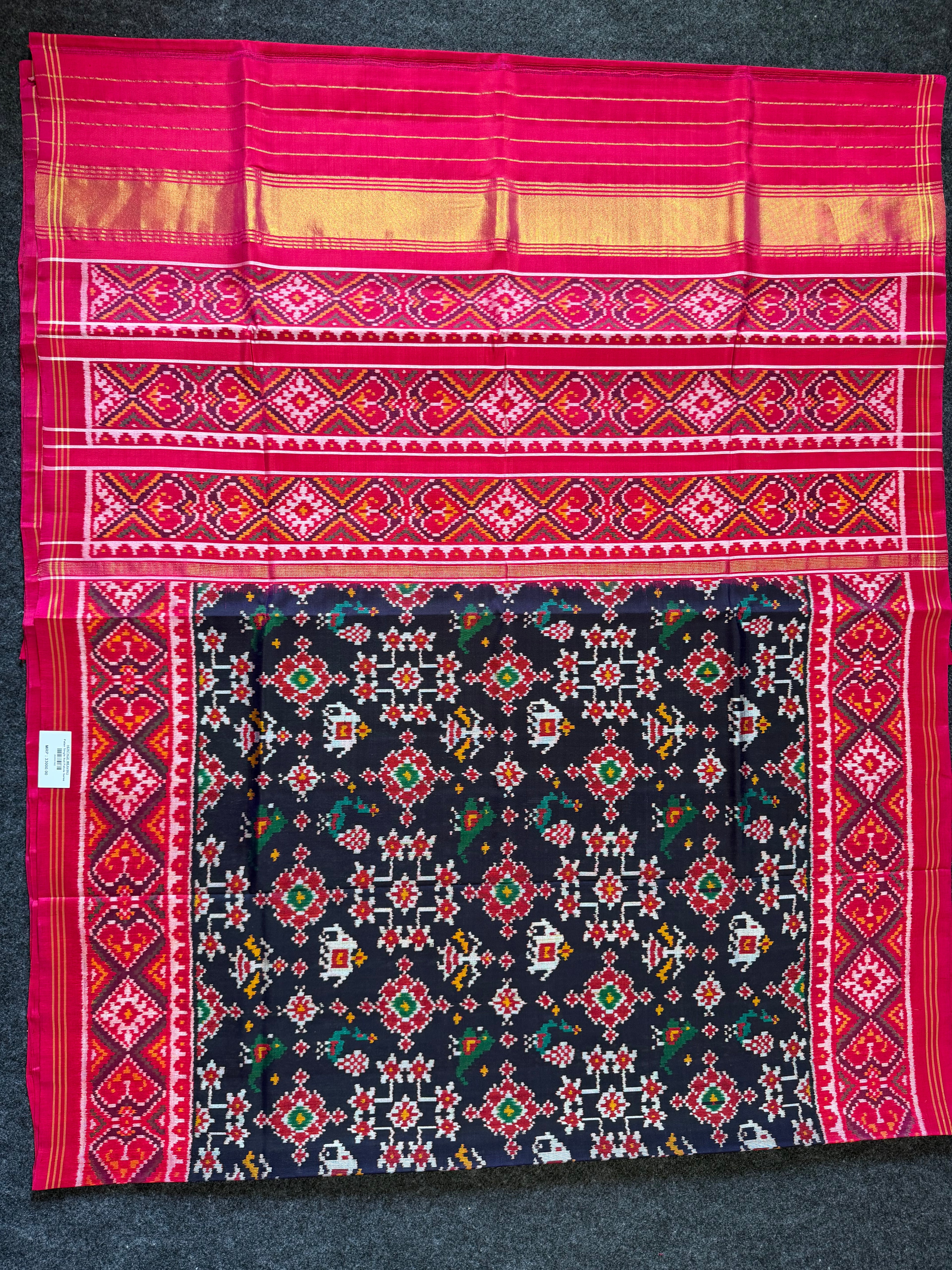 Motif With Flower Design Handwoven Patola Silk Saree