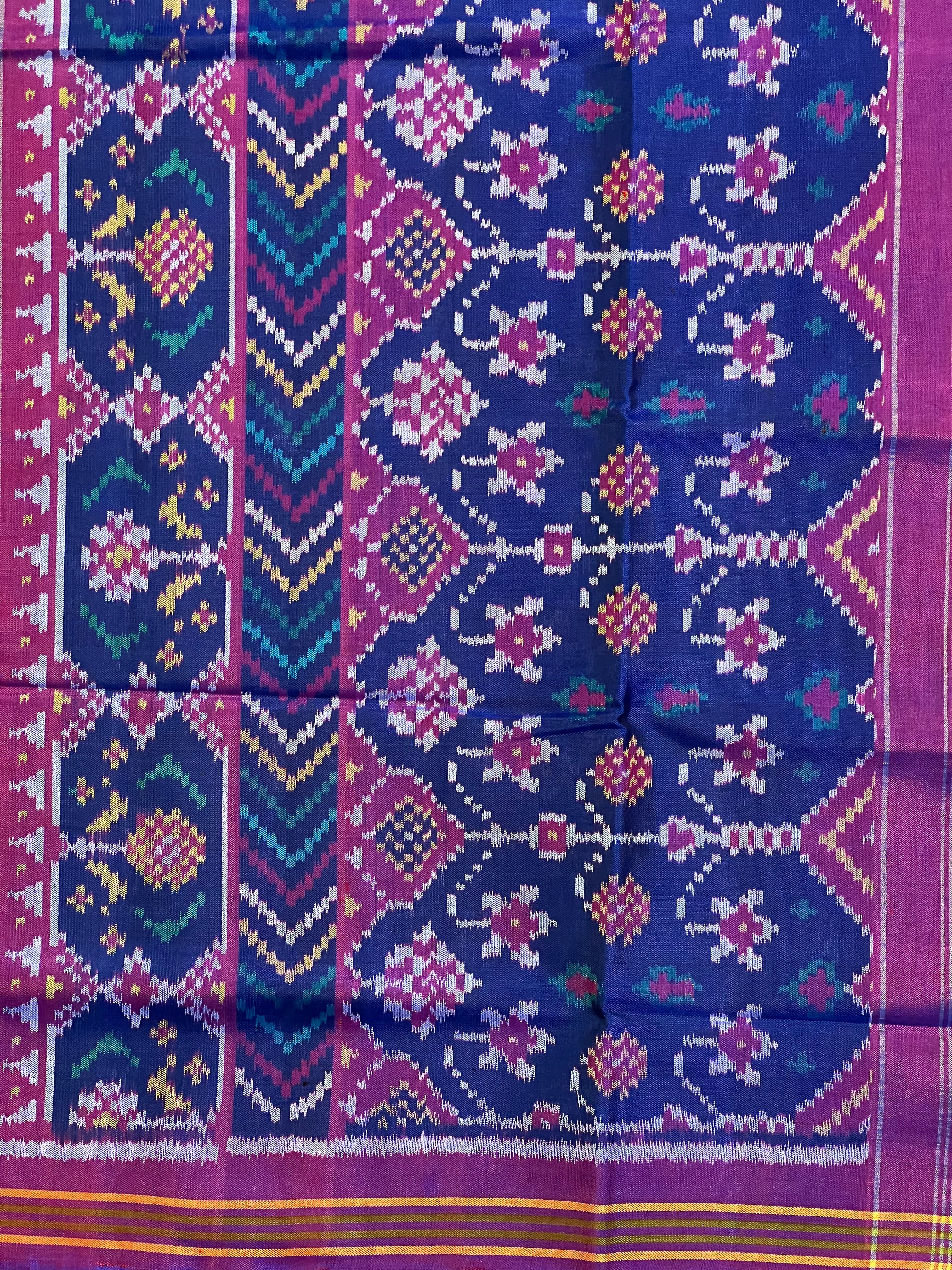 Typical Narikunj Design Handwoven Patola Silk Saree