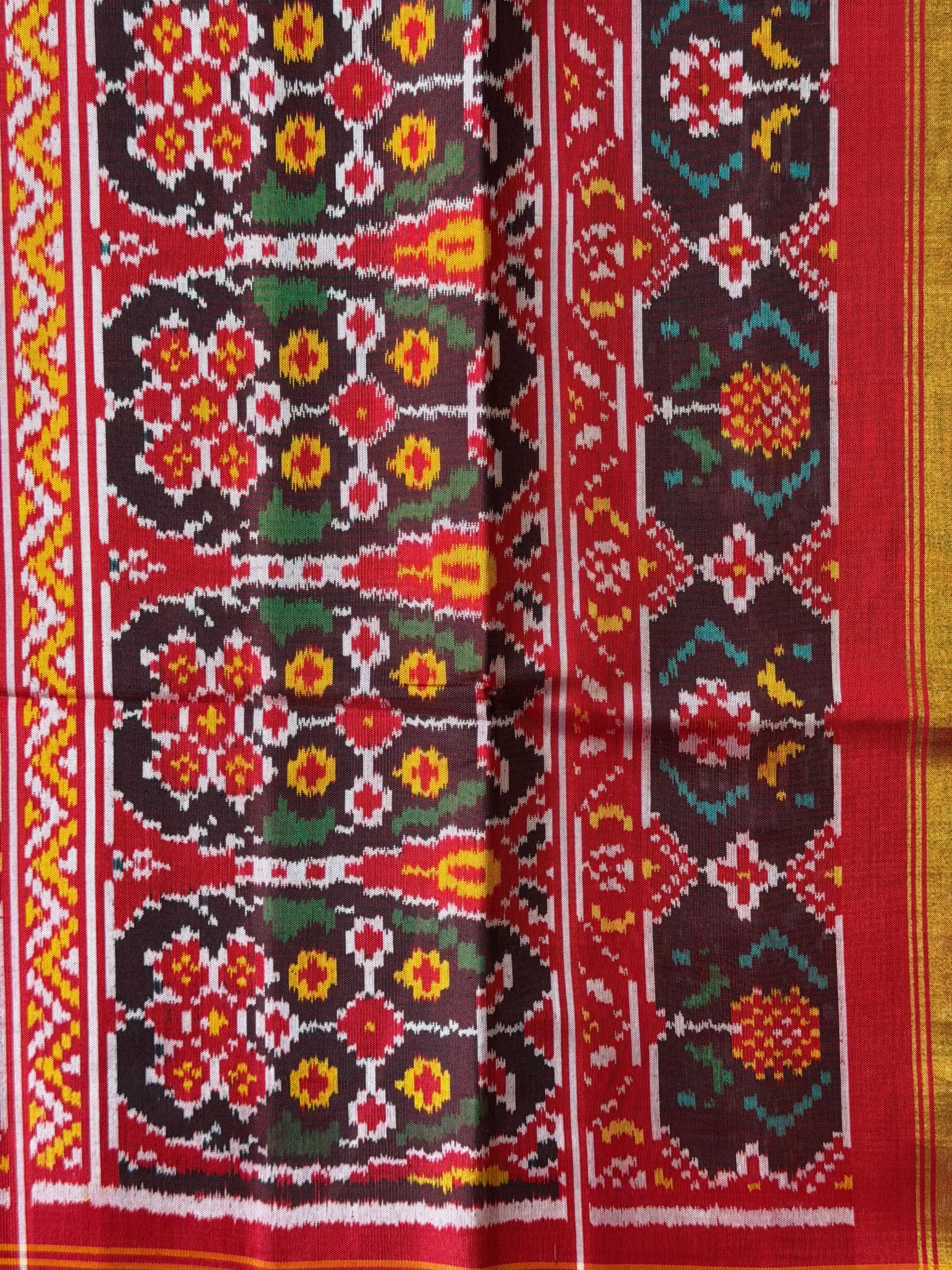 Exclusive Motif Design Handwoven Patola Silk Saree