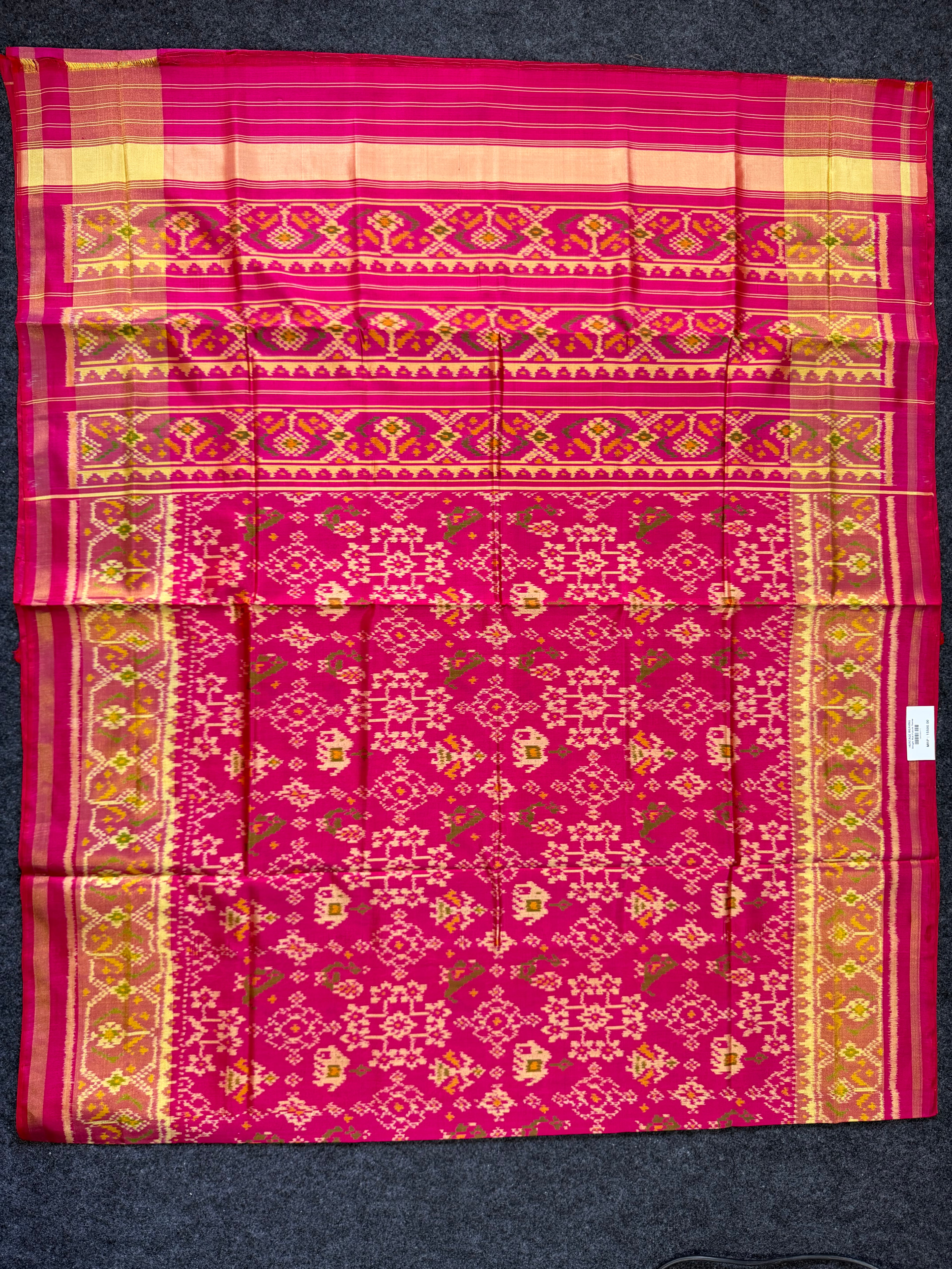 Figure With Navratna Design Handwoven Patola Silk Saree