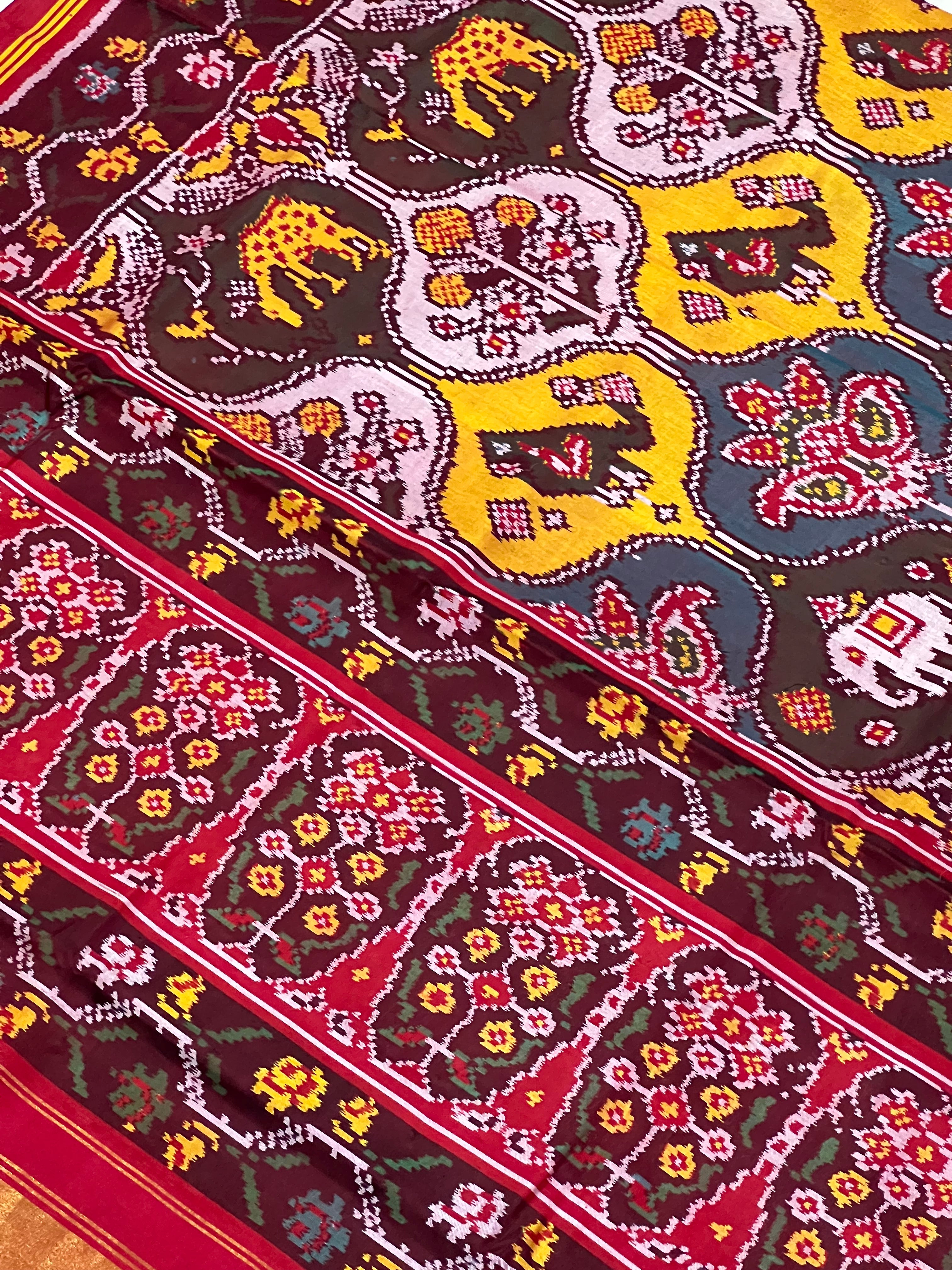 Big Motifs Design Handwoven Patola Silk Saree