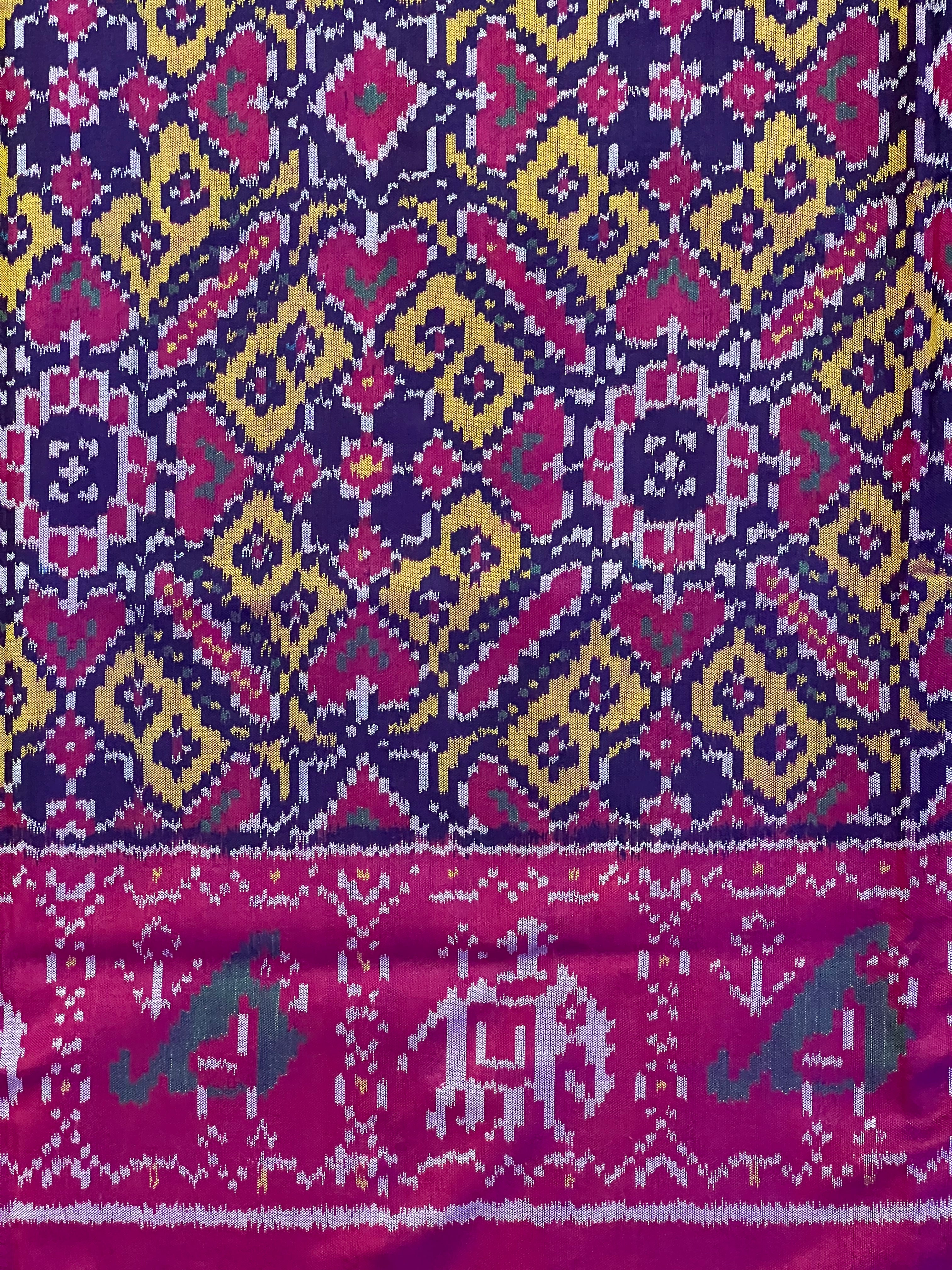 Manekchowk Traditional Design Handwoven Patola Silk Saree