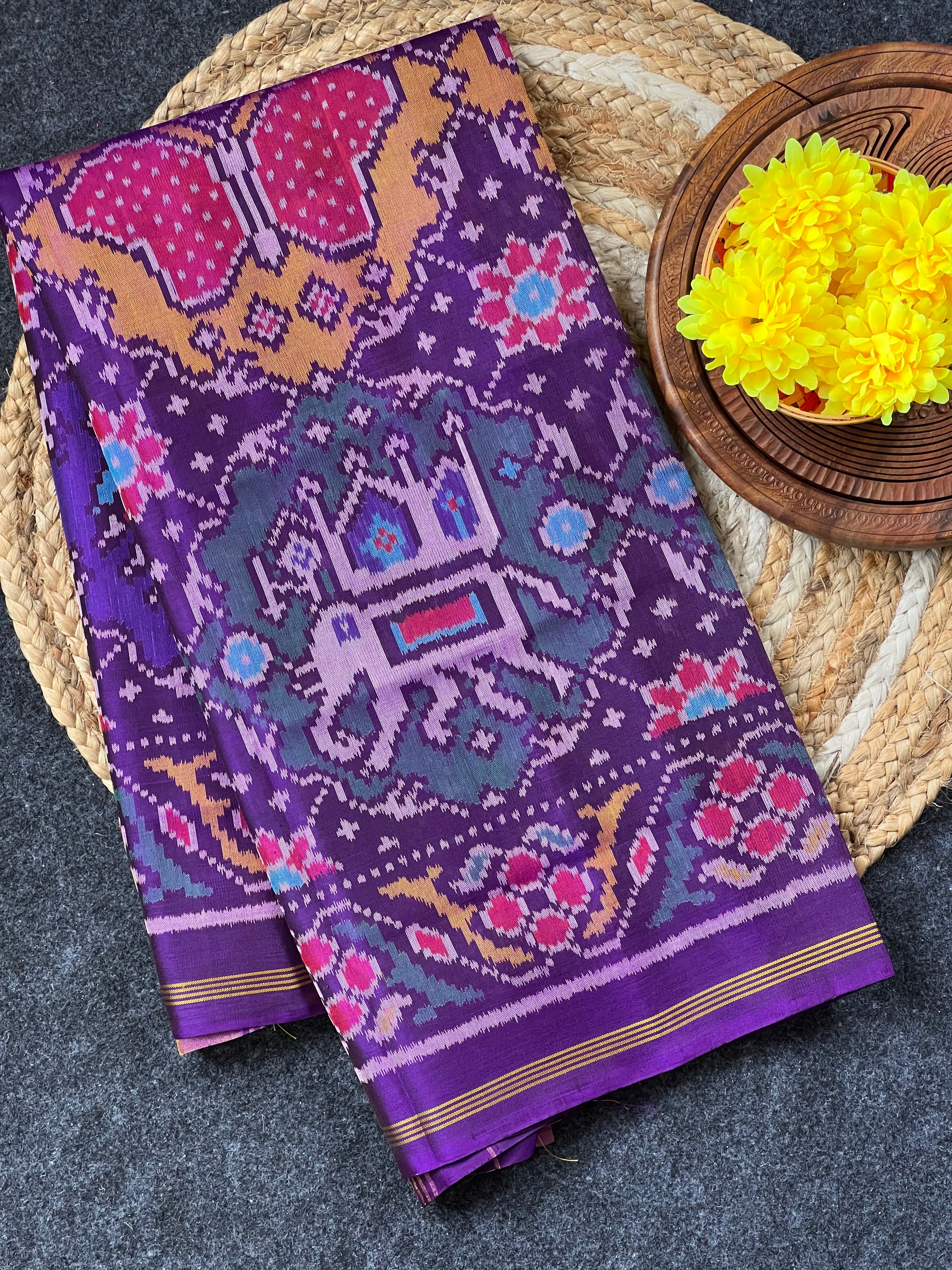 Exclusive Big Motif Design Handwoven Patola Dupatta