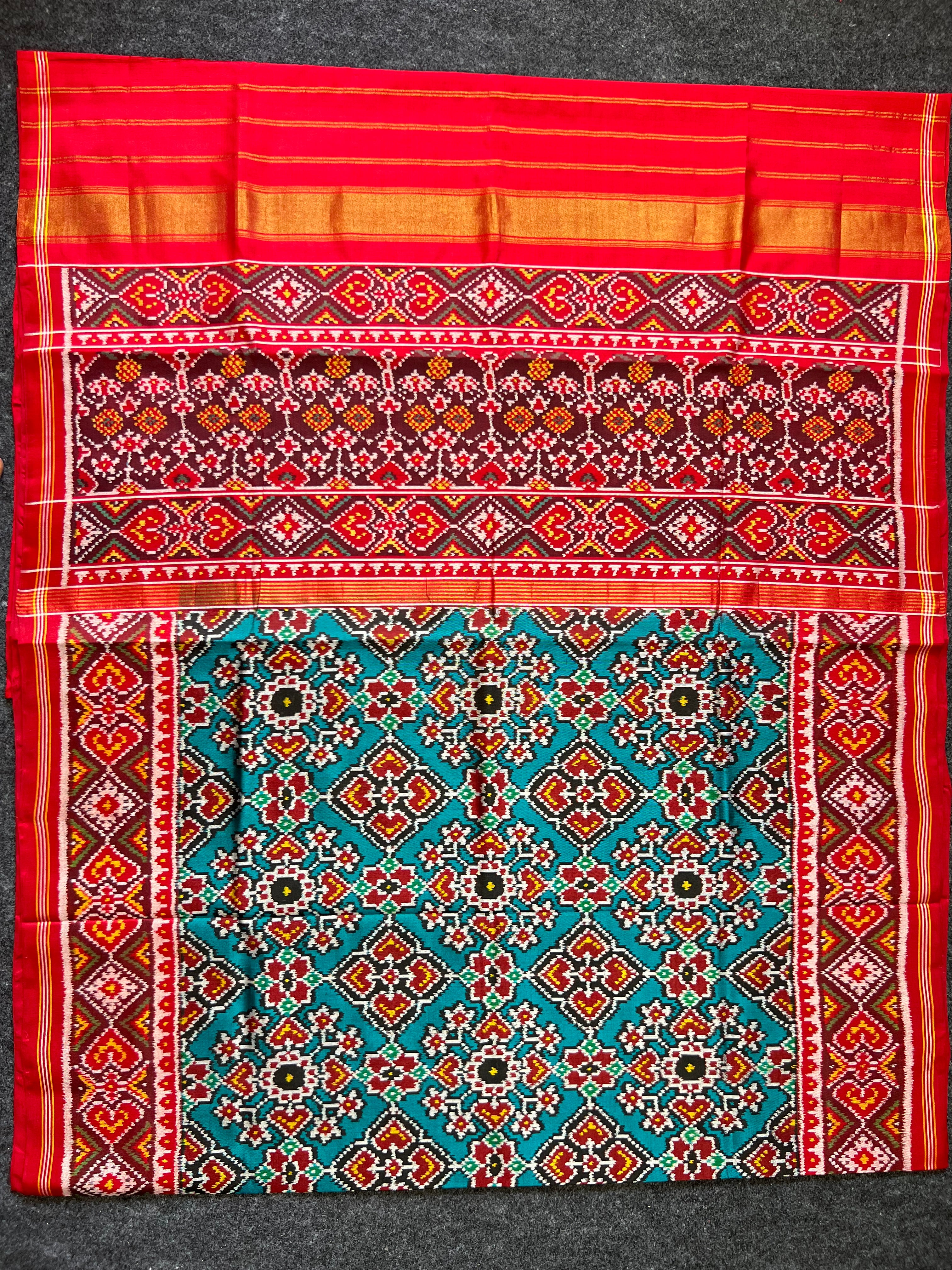 Fusion Design Handwoven Patola Silk Saree Secondary image