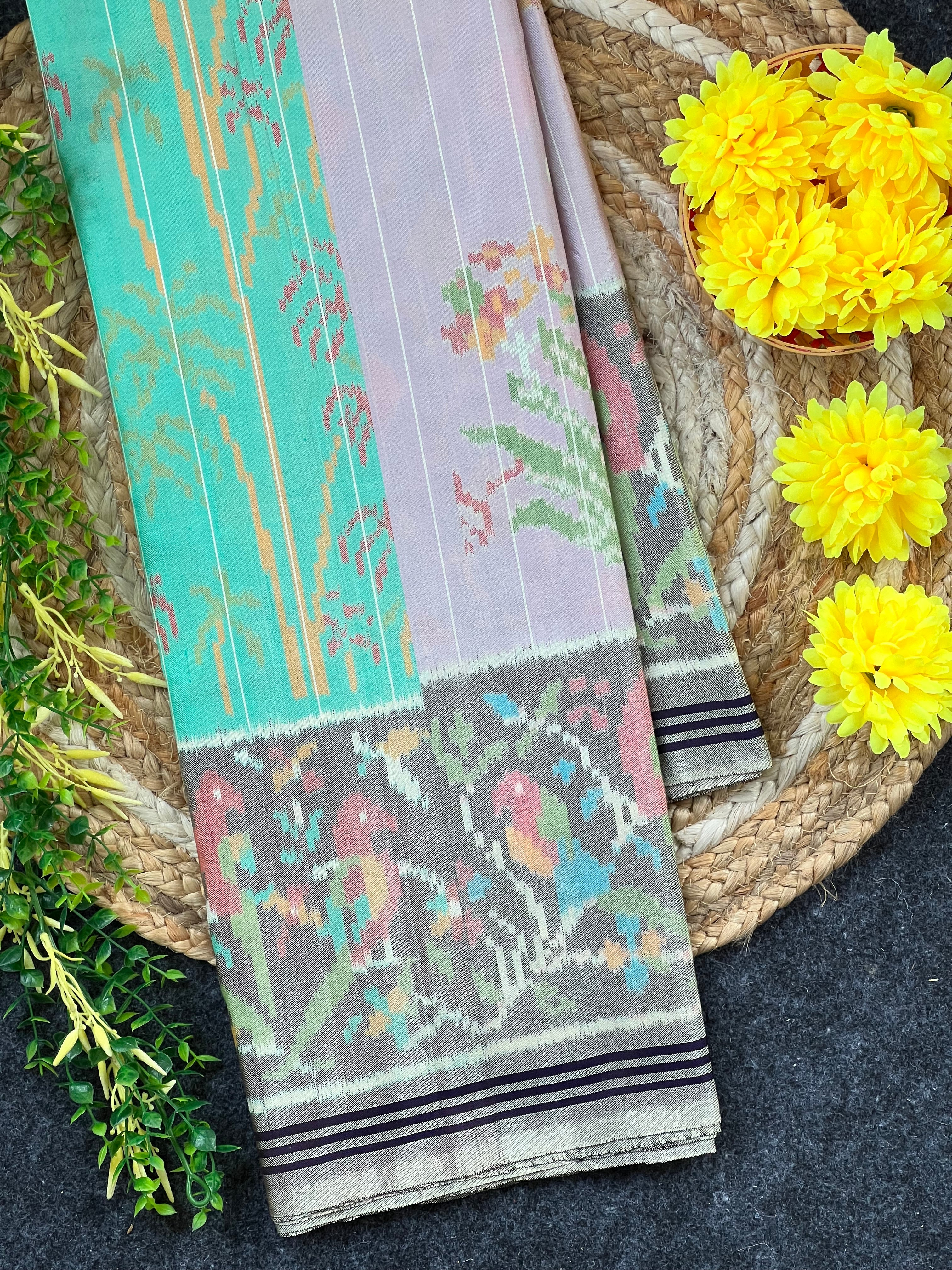 Pleats Style Designer Handwoven Patola Silk Saree