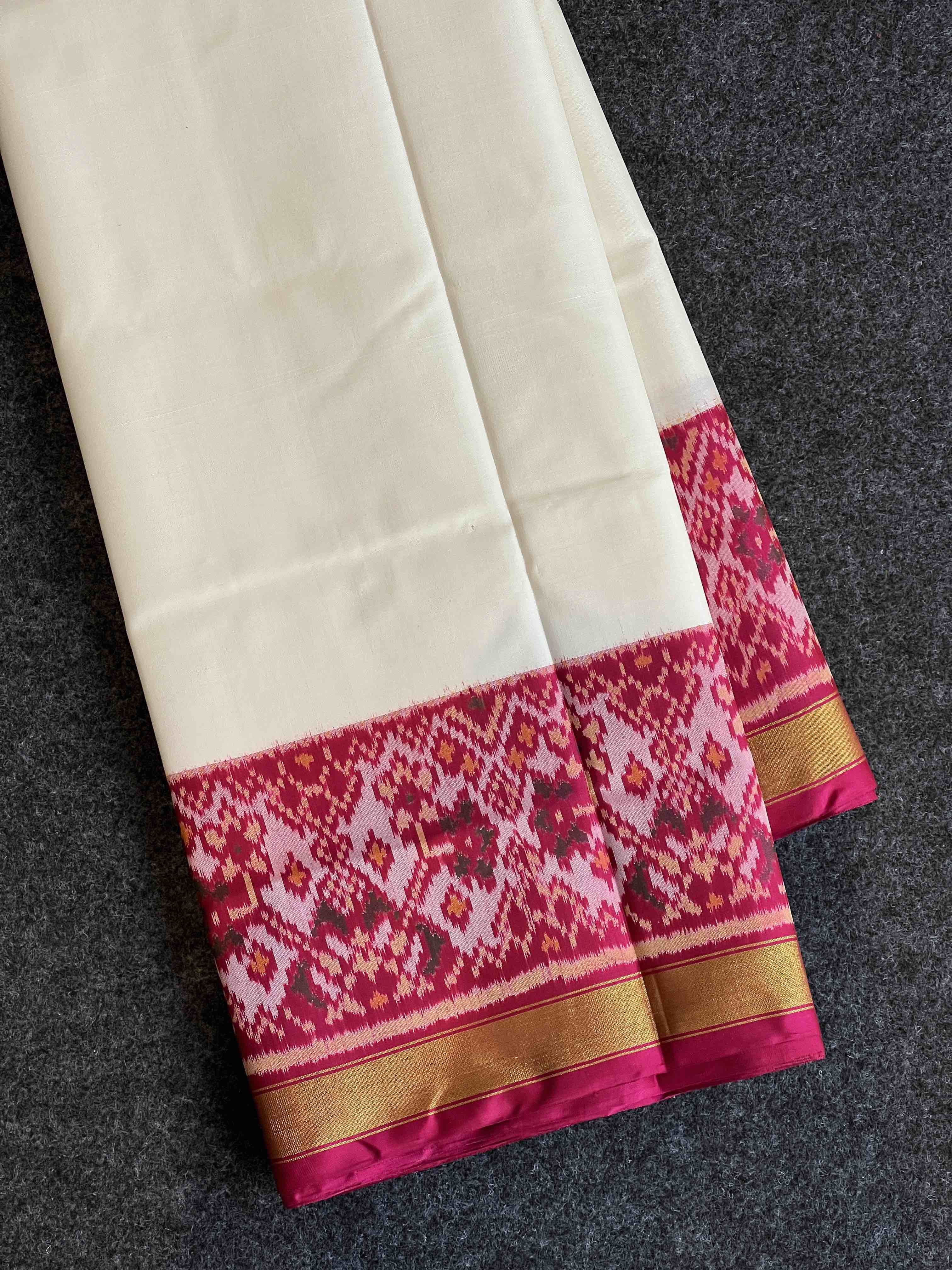 White Plain Gala with Designer Blouse Handwoven Patola Silk Saree Main image
