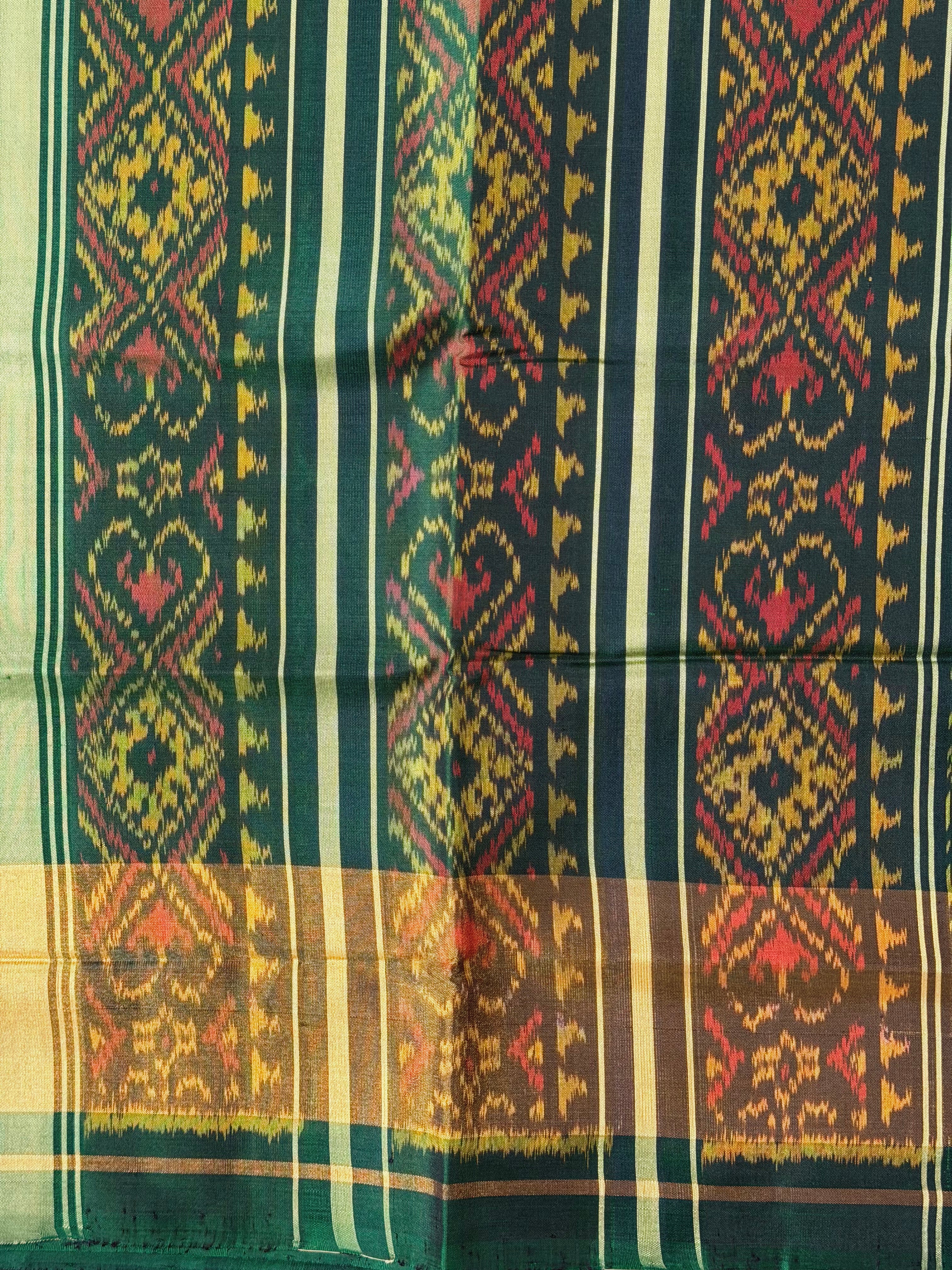 Narikunj Traditional Design Handwoven Patola Silk Saree