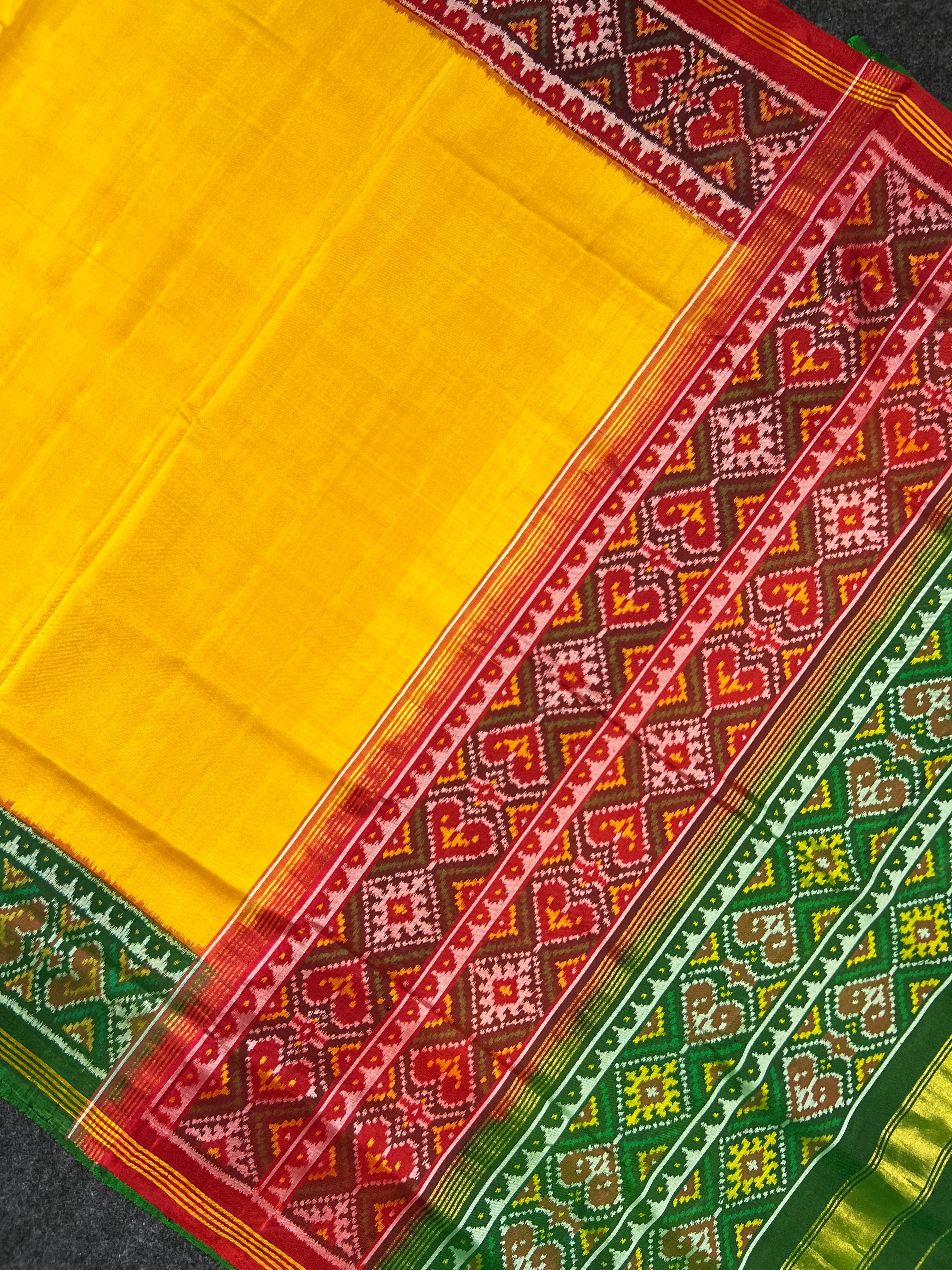 Ganga-Jamuna Traditional Handwoven Patola Silk Saree