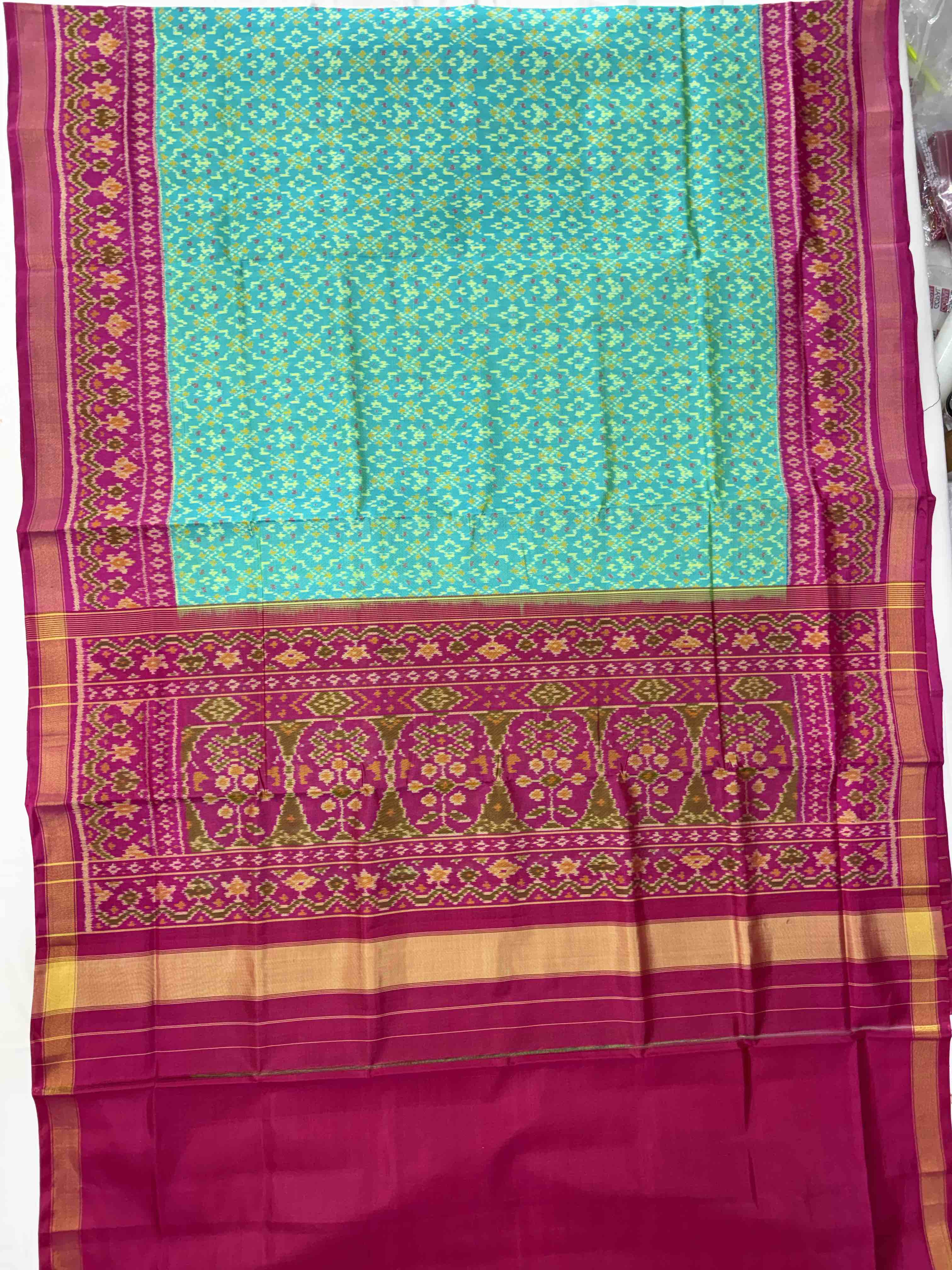 Buttonful Traditional Design Handwoven Patola Silk Saree Secondary image