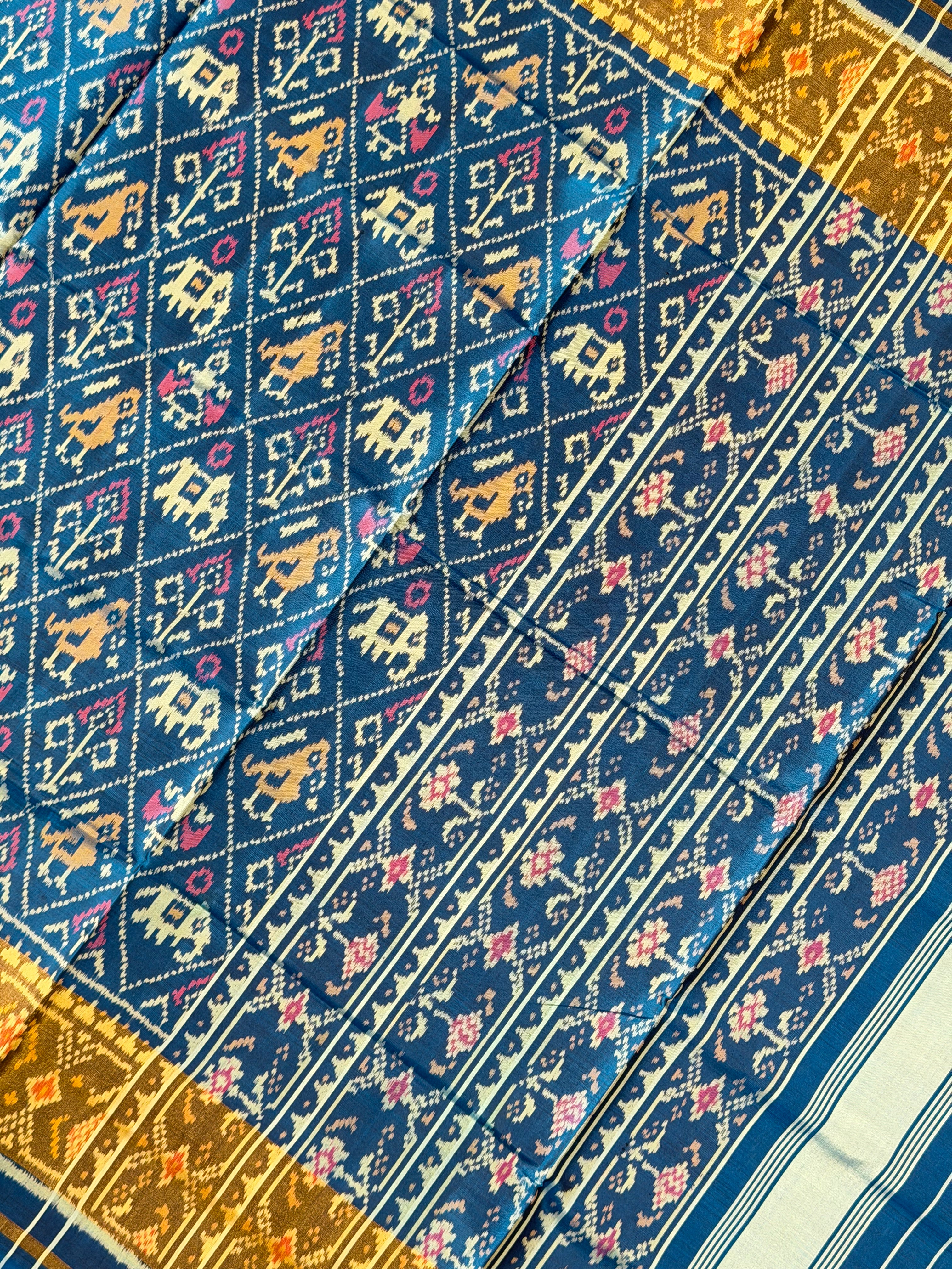 Narikunj Traditional Design Handwoven Patola Silk Saree
