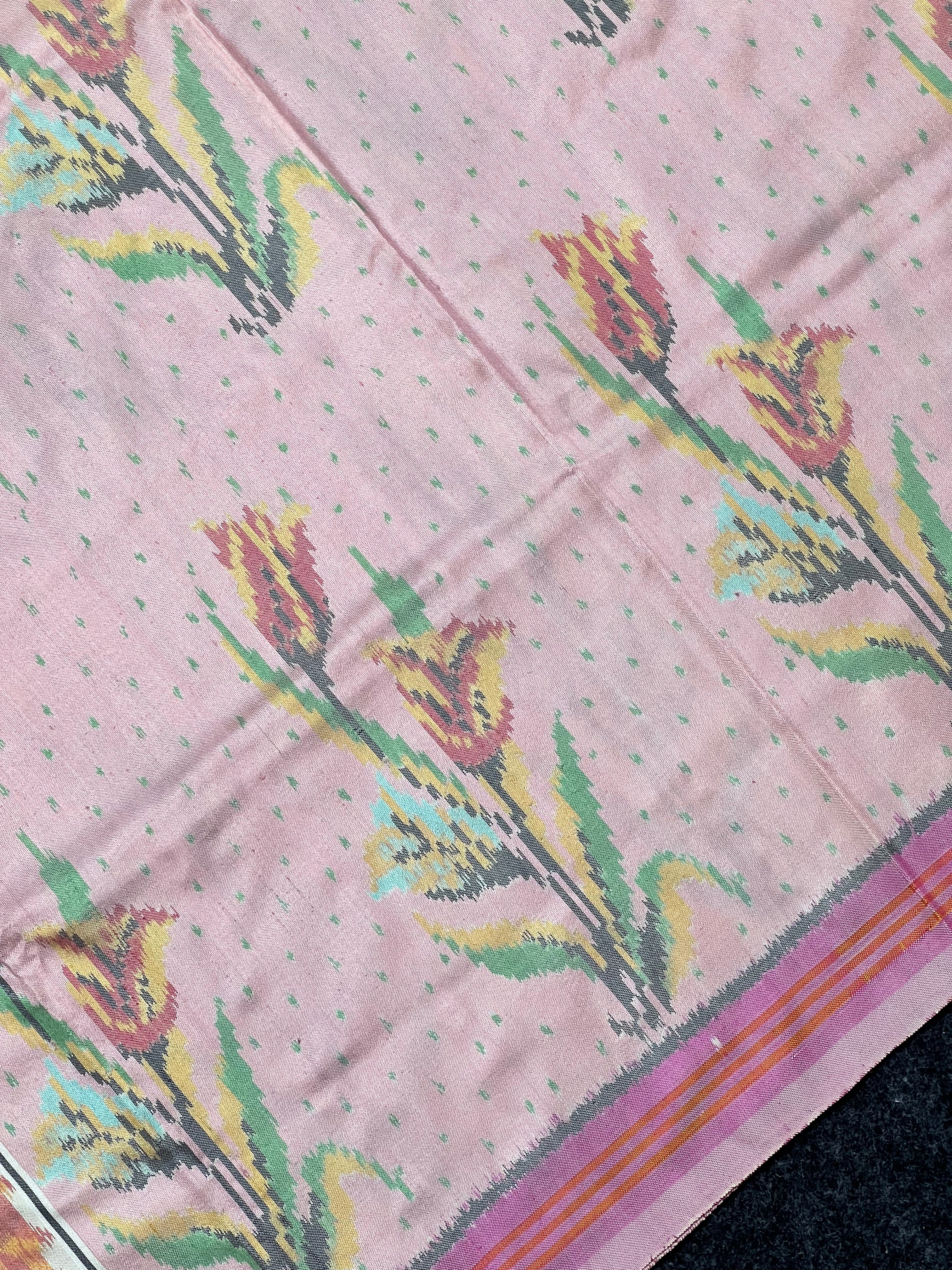 Exclusive Flower Design Handwoven Patola Silk Saree