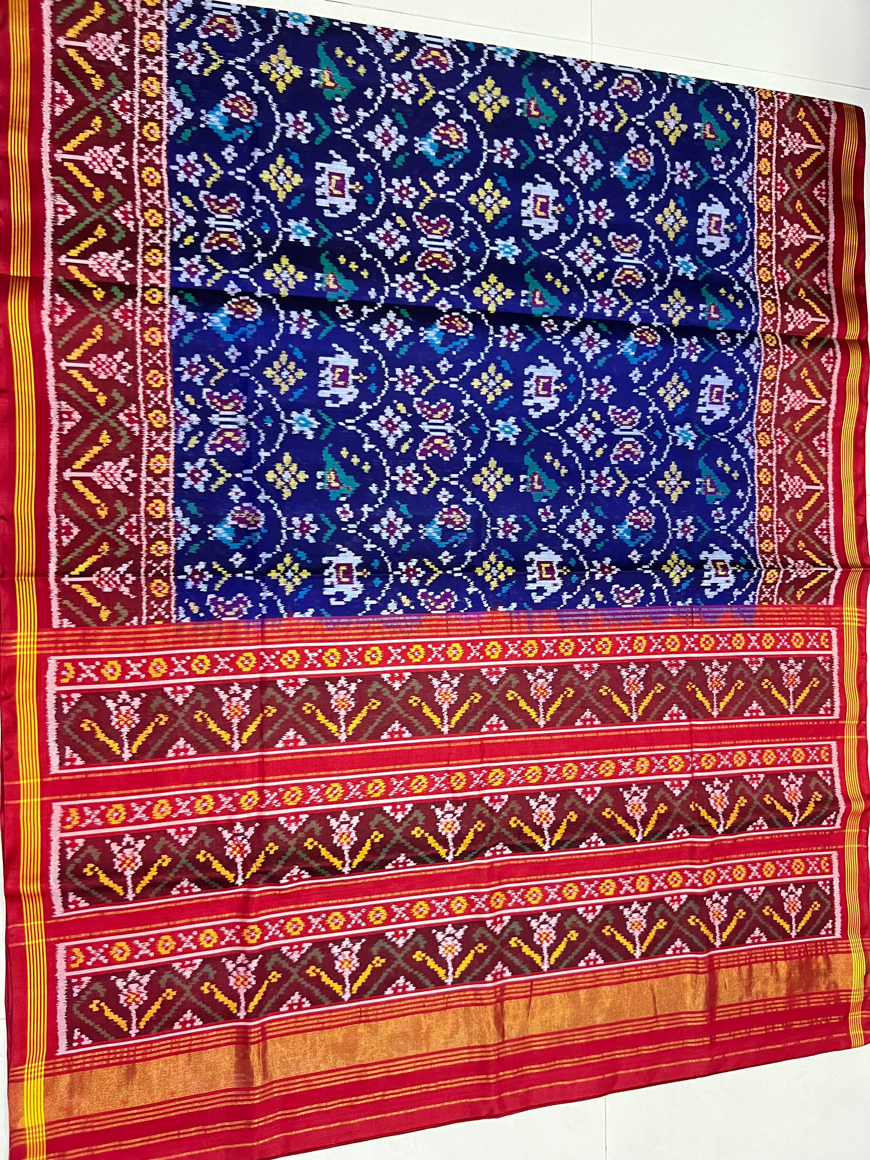 Blue And Red Exclusive Design Handwoven Patola Silk Saree Secondary image