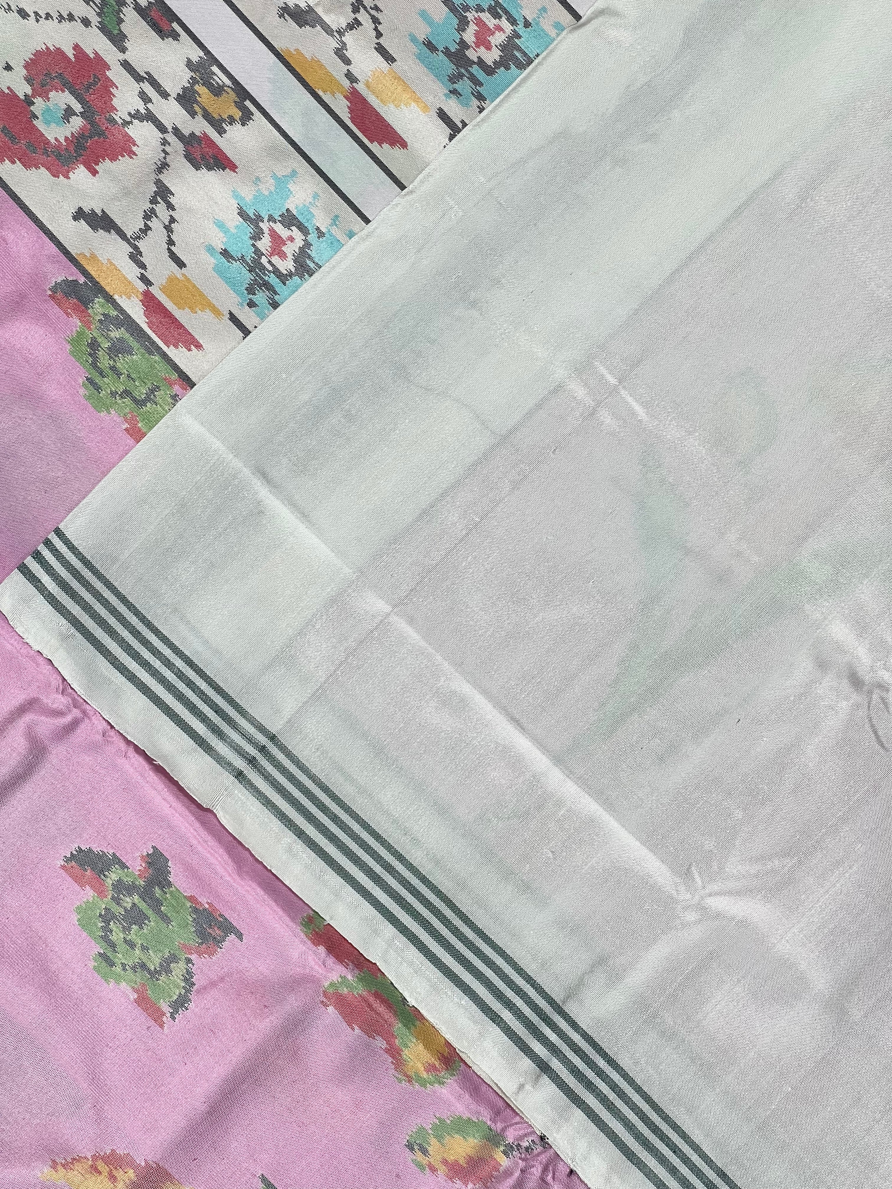 Pastel Pink Flower Design Handwoven Patola Silk Saree