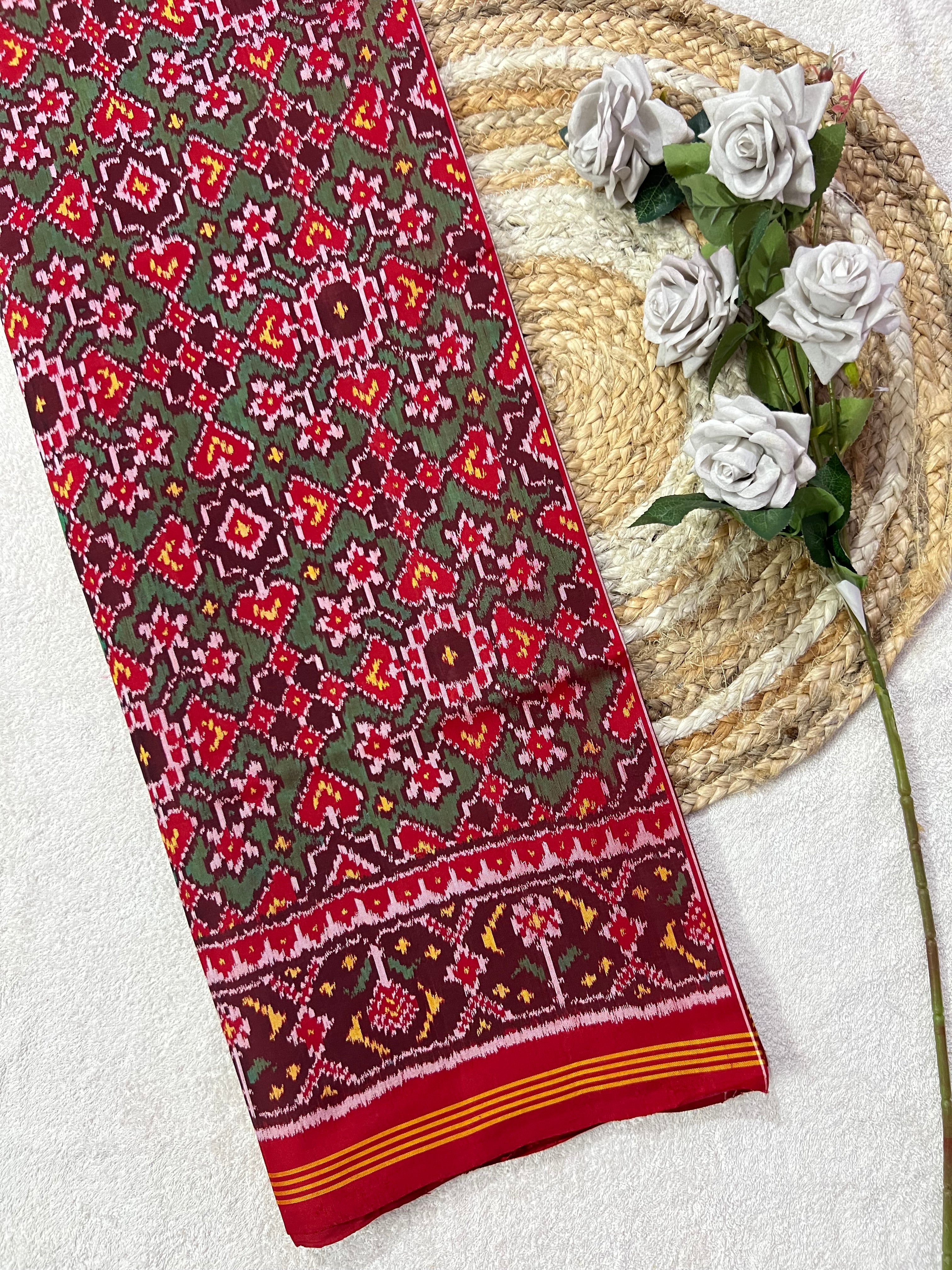 Navratna-Manekchowk Design Handwoven Patola Silk Saree Main image