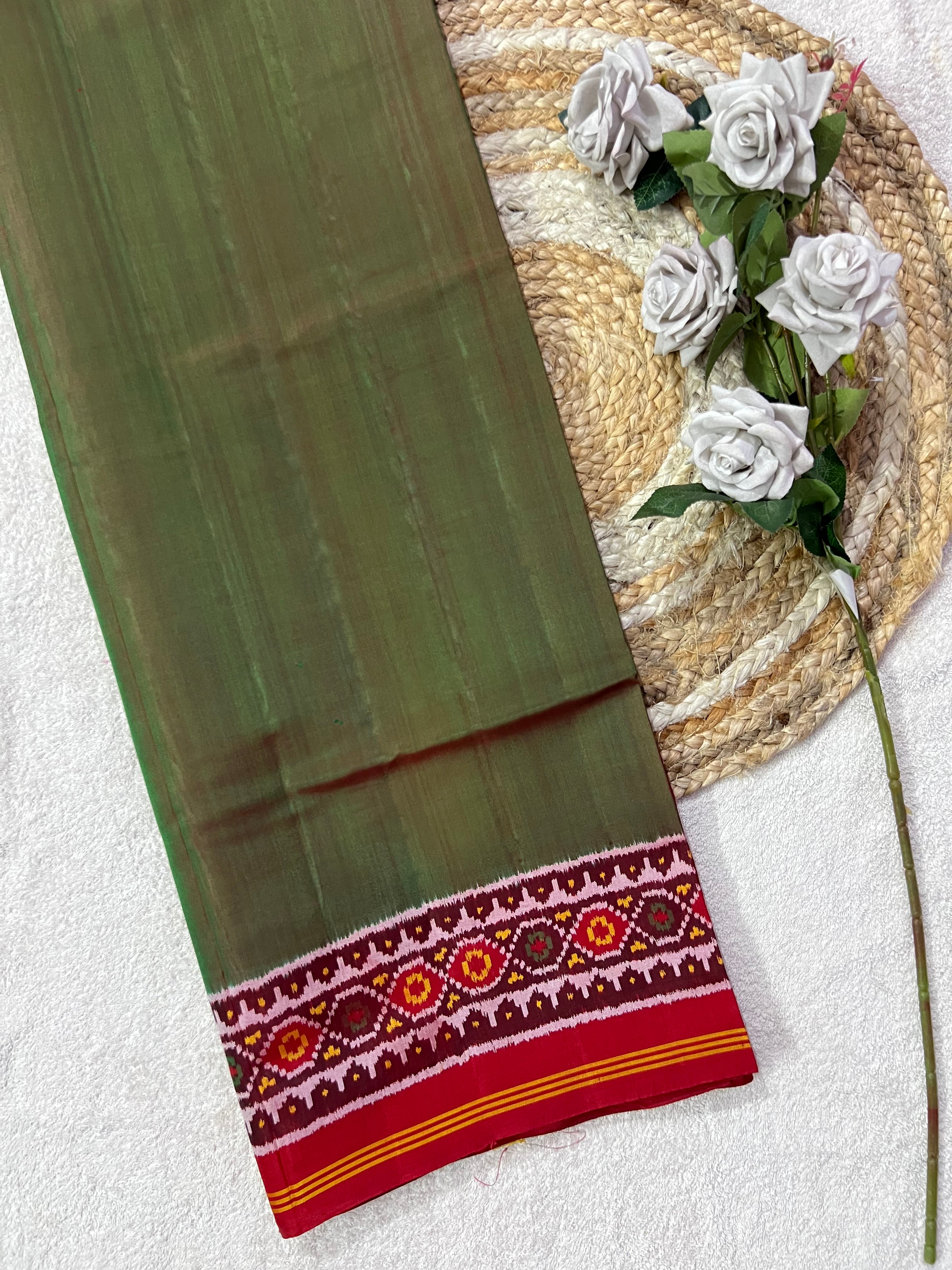 Green Gala Border With Designer Blouse Handwoven Patola Silk Saree