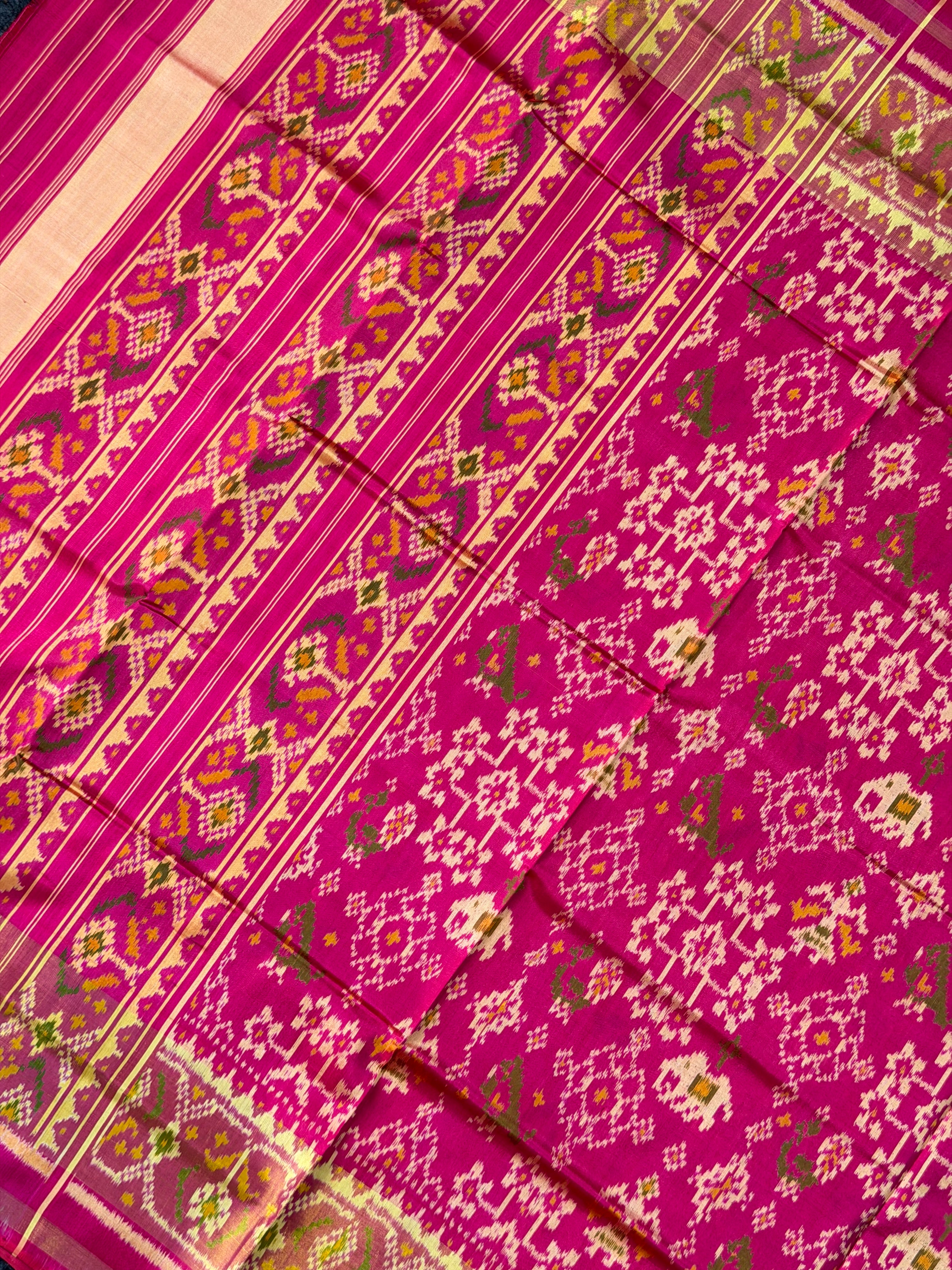 Figure With Navratna Design Handwoven Patola Silk Saree