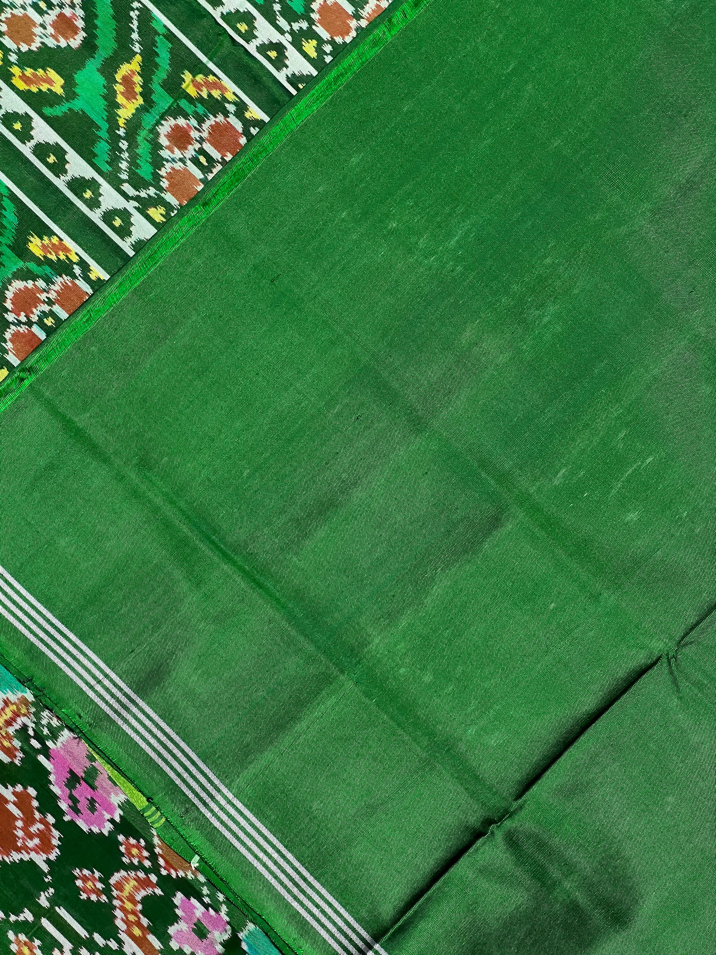 Exclusive Flower Design Handwoven Patola Silk Saree