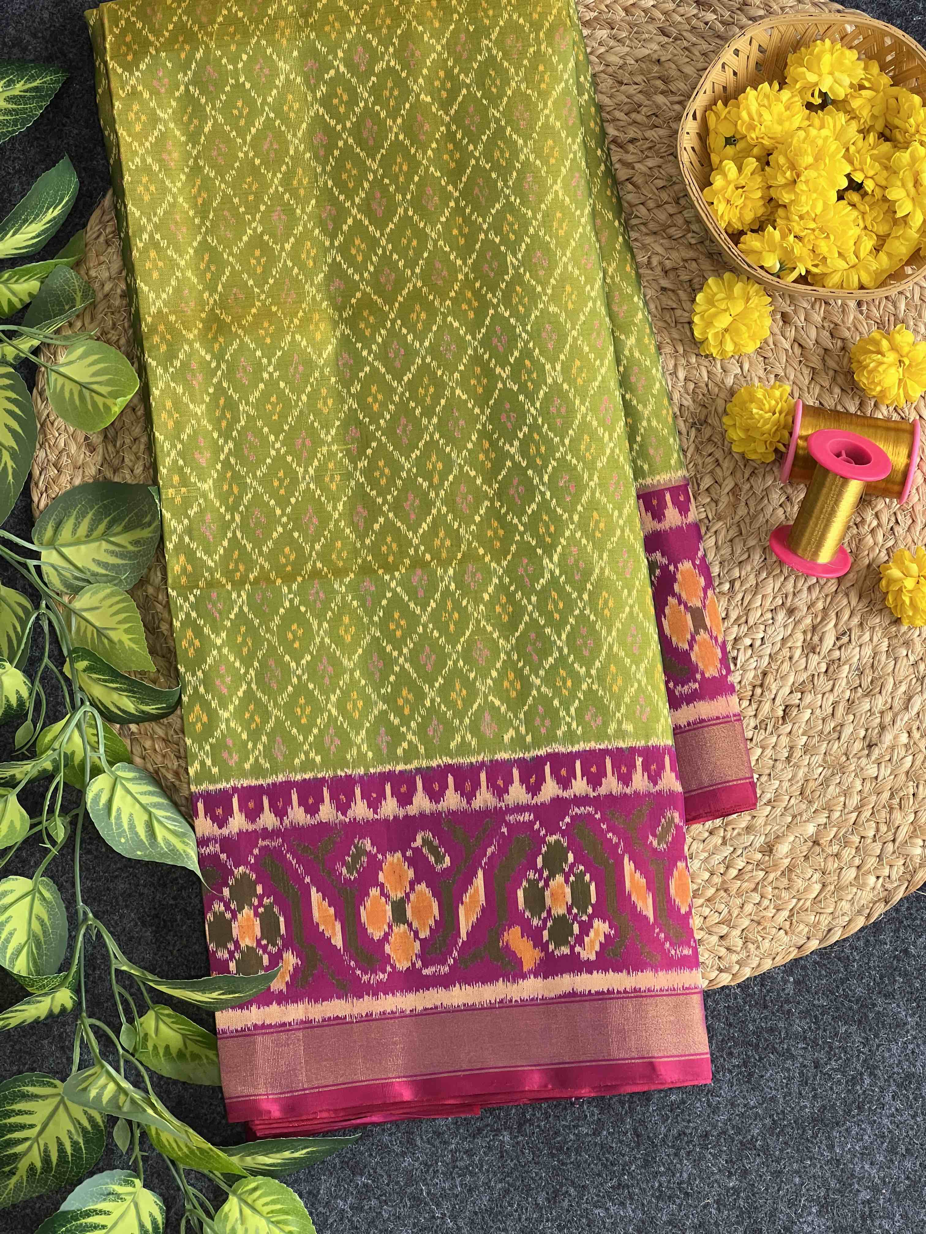 Pista Green Daliyabhat Traditional Design Handwoven Patola Silk Saree Main image