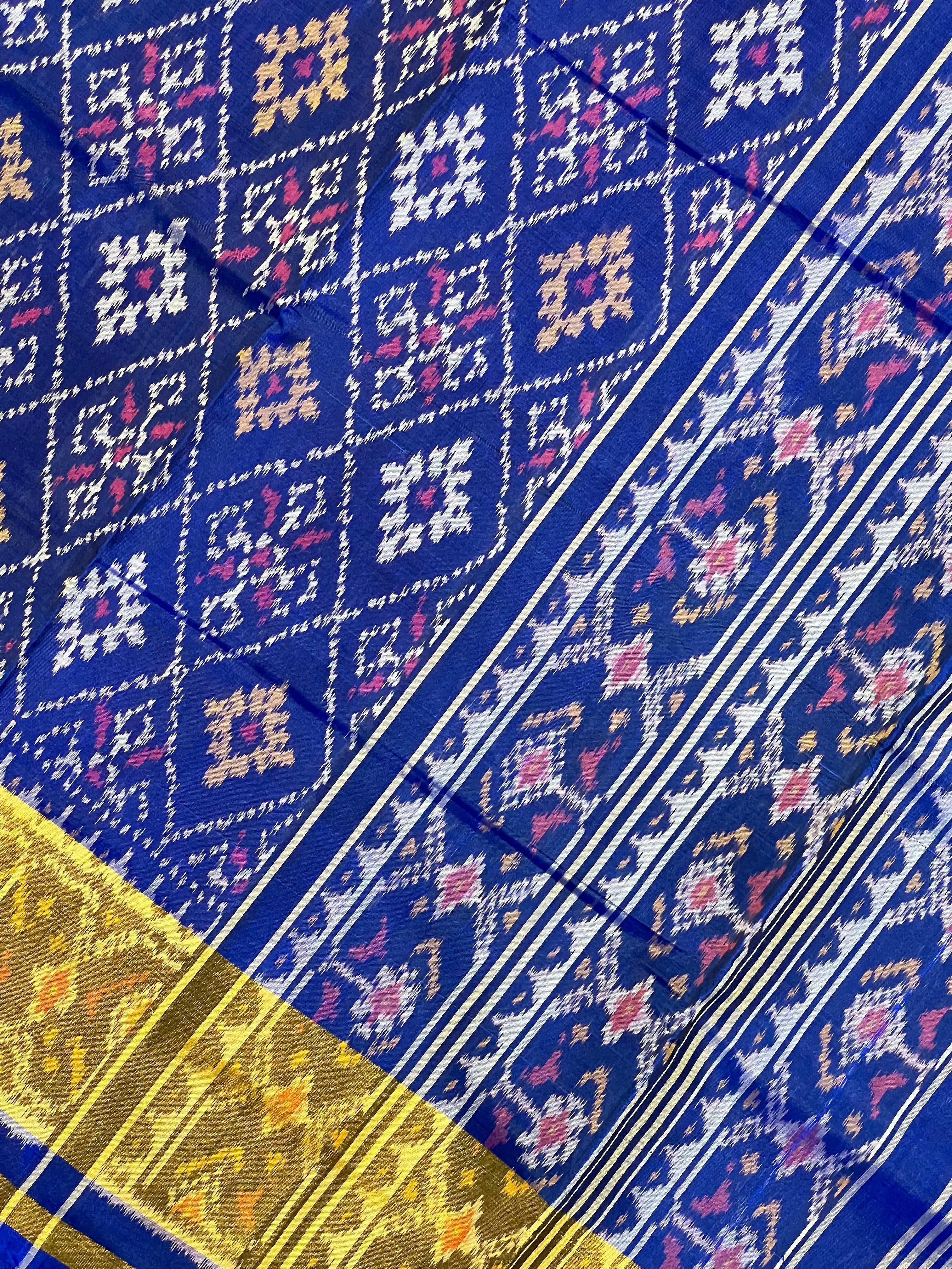 Blue Pan-Chanda Traditional Design Handwoven Patola Silk Saree