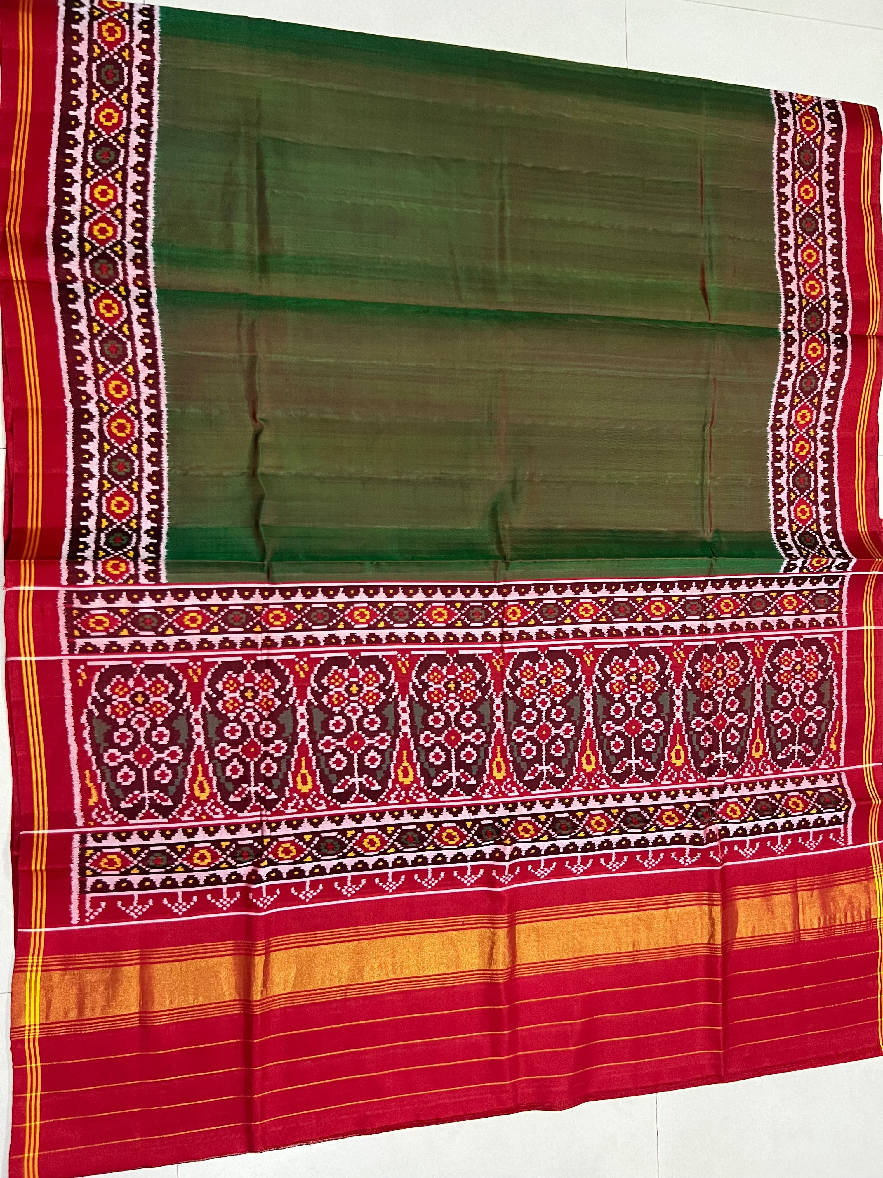 Green Gala Border With Designer Blouse Handwoven Patola Silk Saree Secondary image