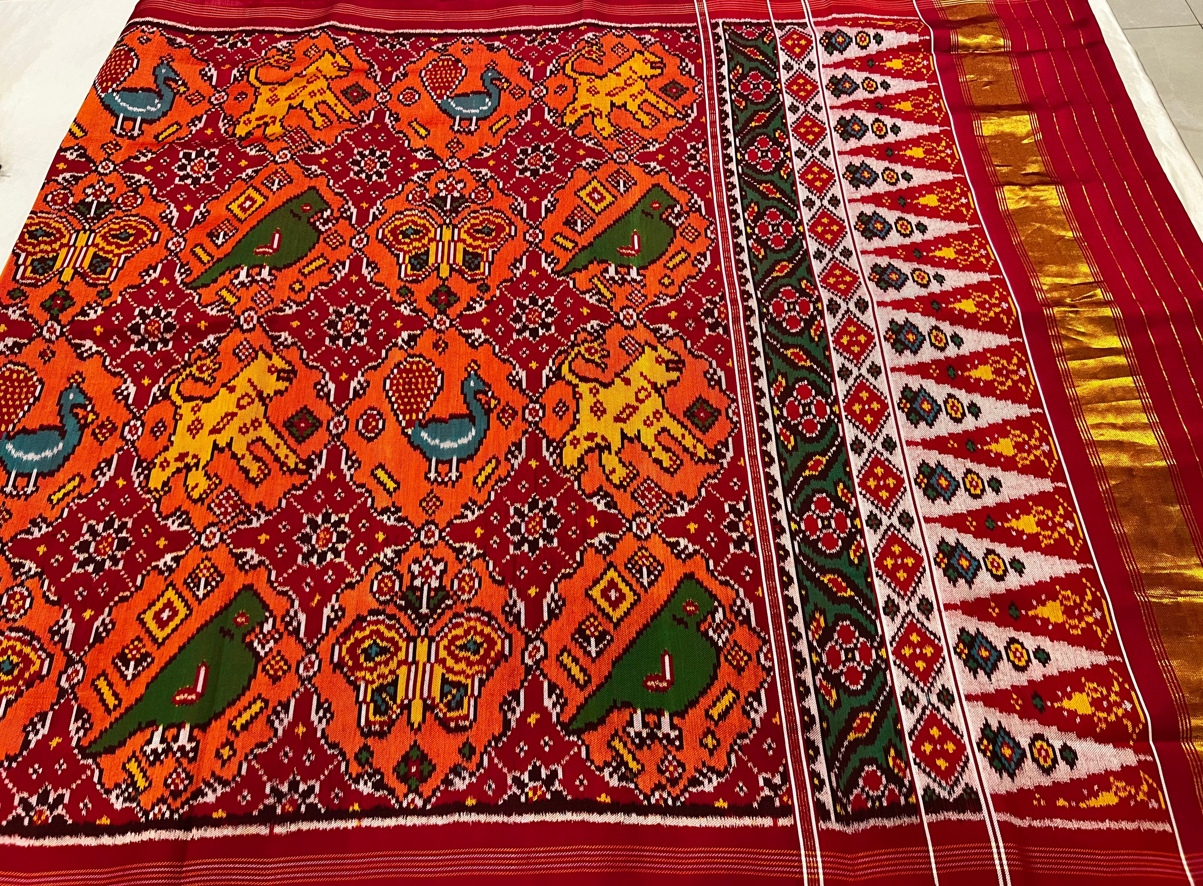 Handwoven Patola Silk Saree Twill Weaving Secondary image