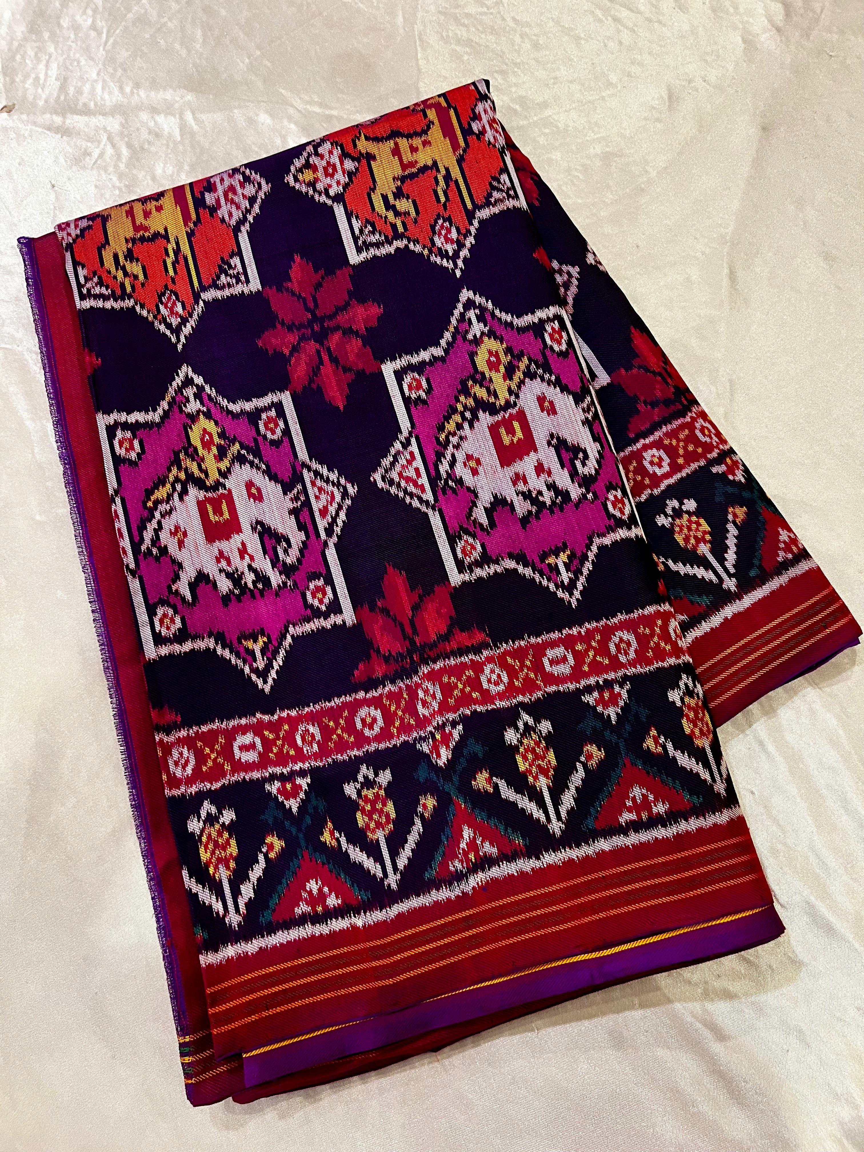 Handwoven Patola Silk Saree Twill Weaving  Star Motif