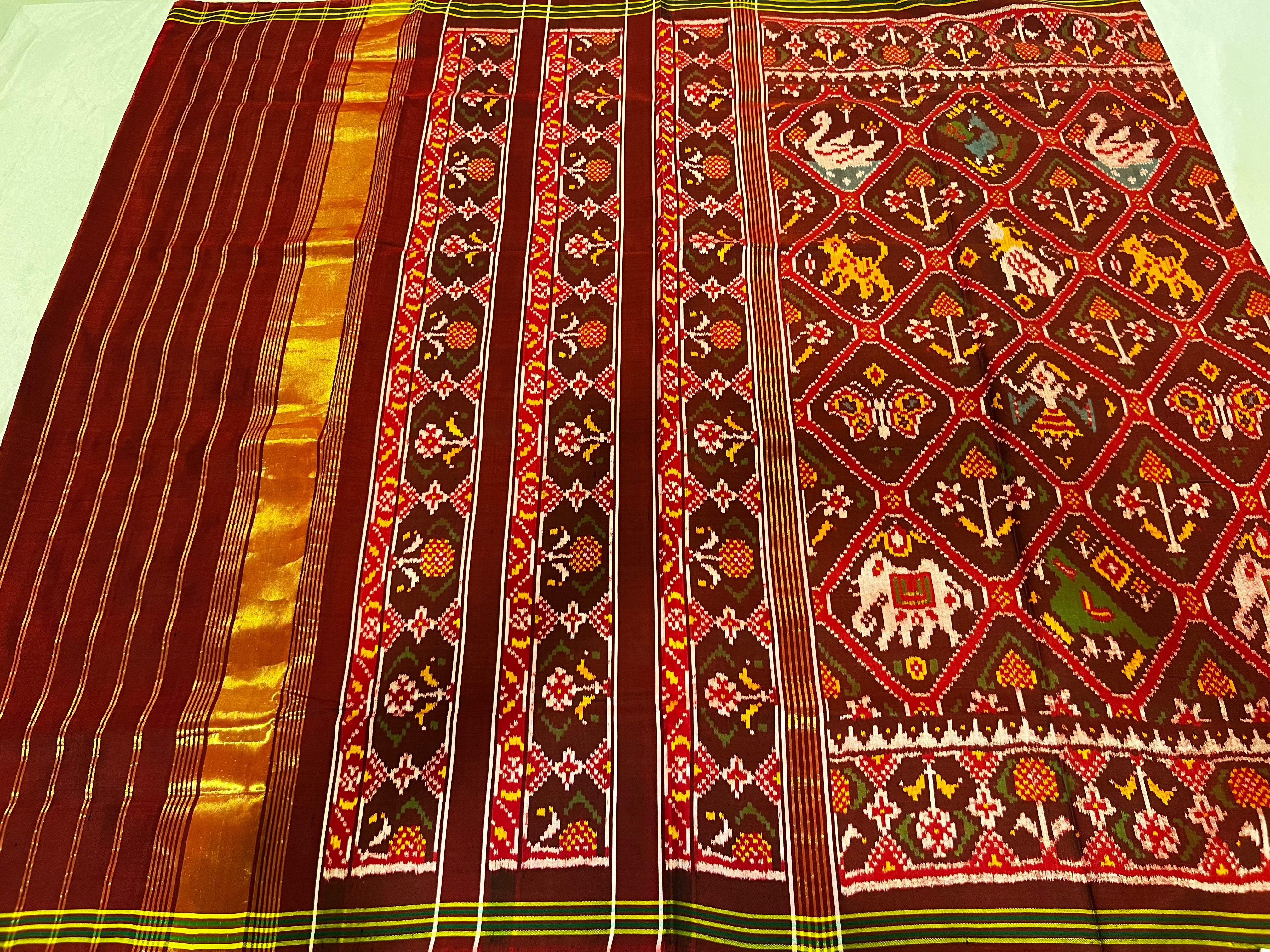 Handwoven Patola Silk Saree Adtala Design Secondary image