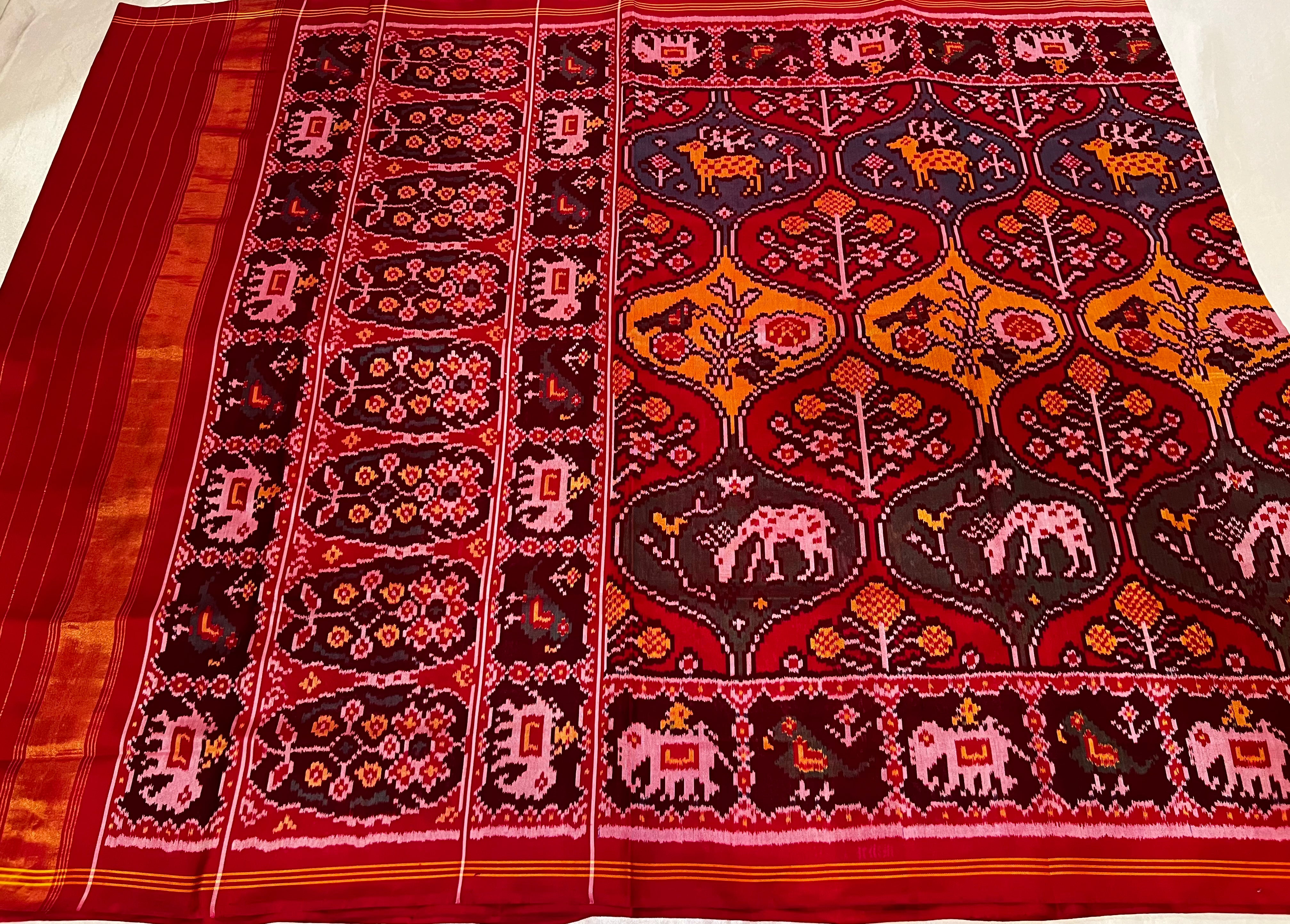 Handwoven Patola Silk Saree Matka Design Secondary image