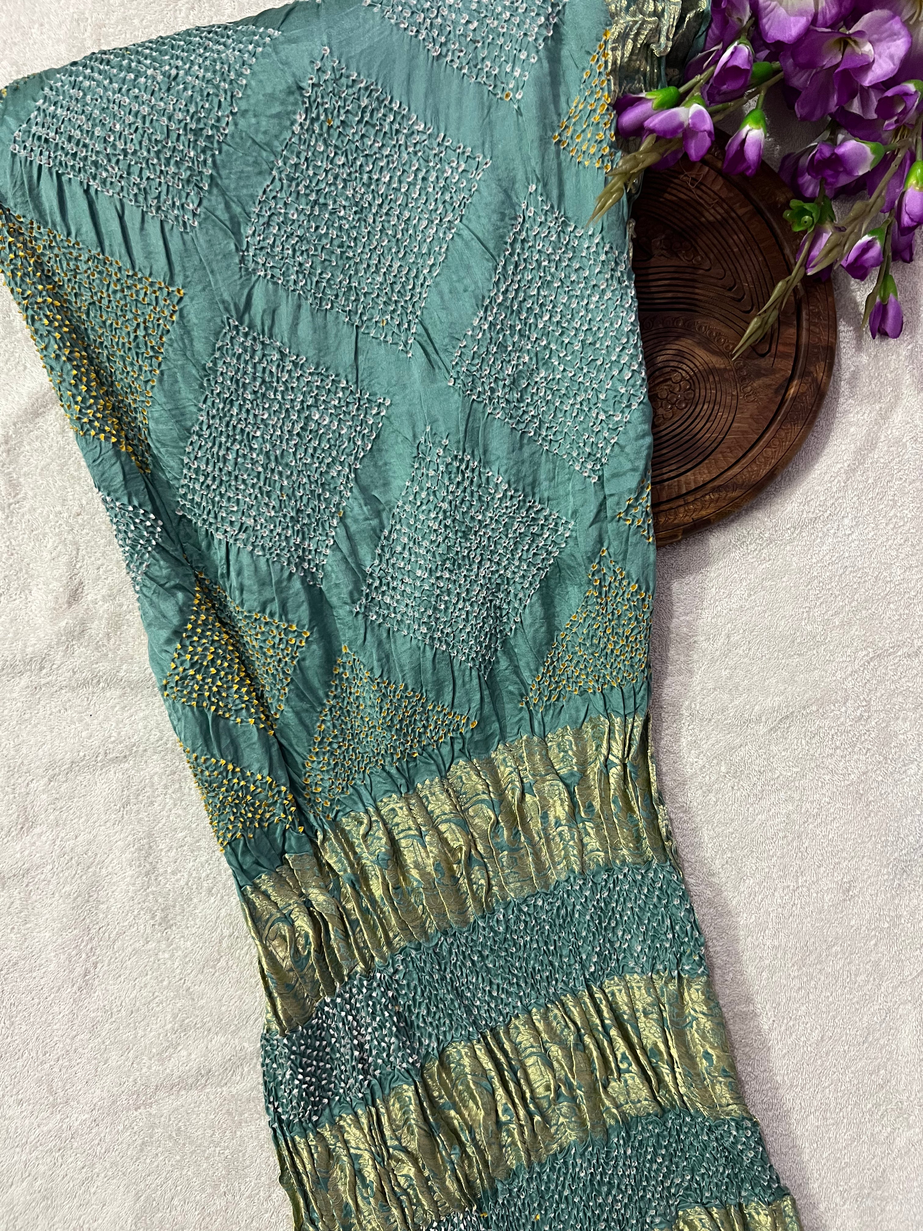 Gaji Silk Bandhej Saree Main image