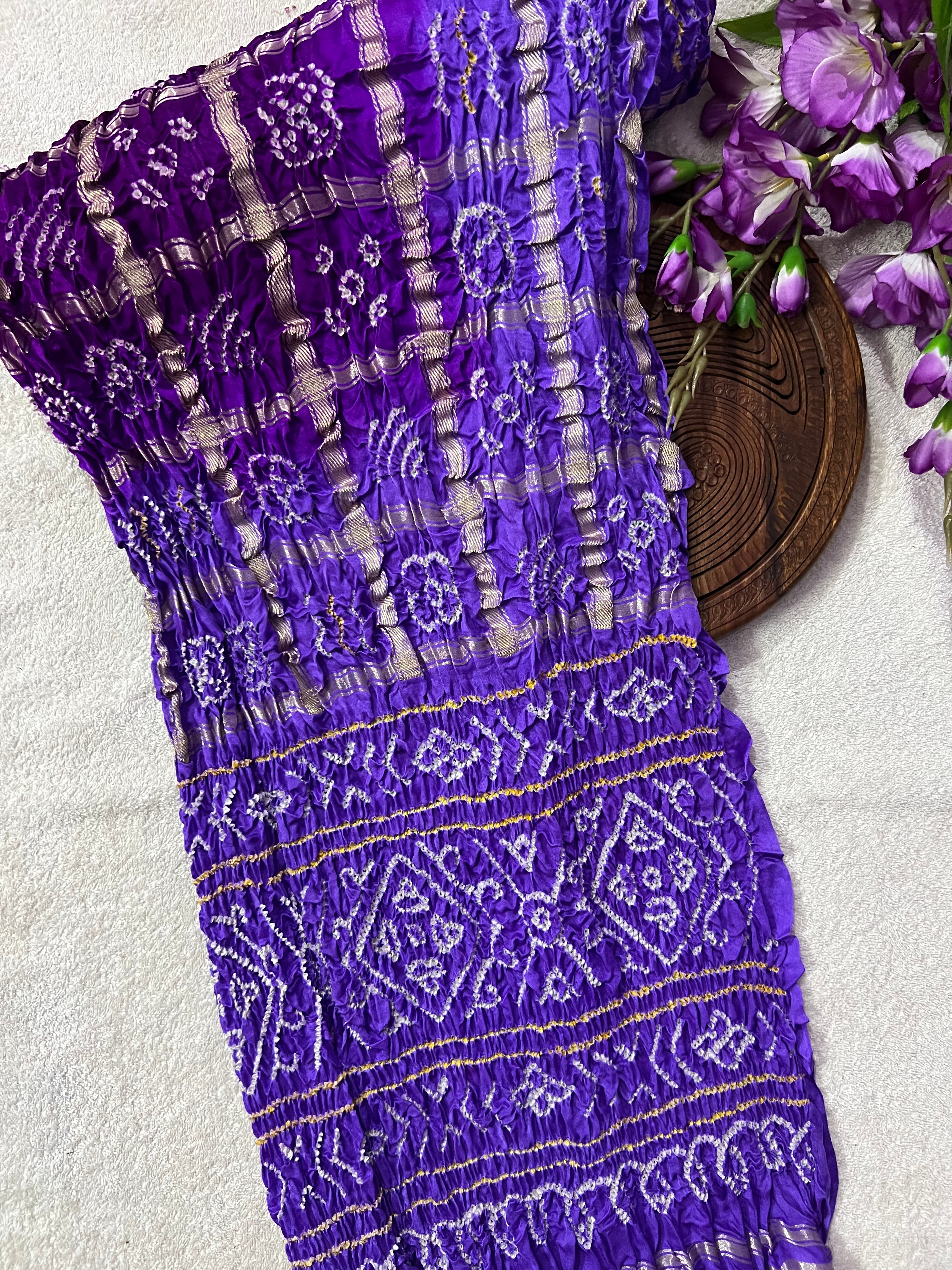 Gaji Silk Gharchola Bandhej Saree Main image