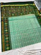 Handwoven Patola Silk Saree Button Ful Design